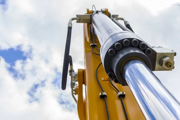 Breakthrough Industrial Solutions and industrial hydraulic machinery are a match made in heaven.