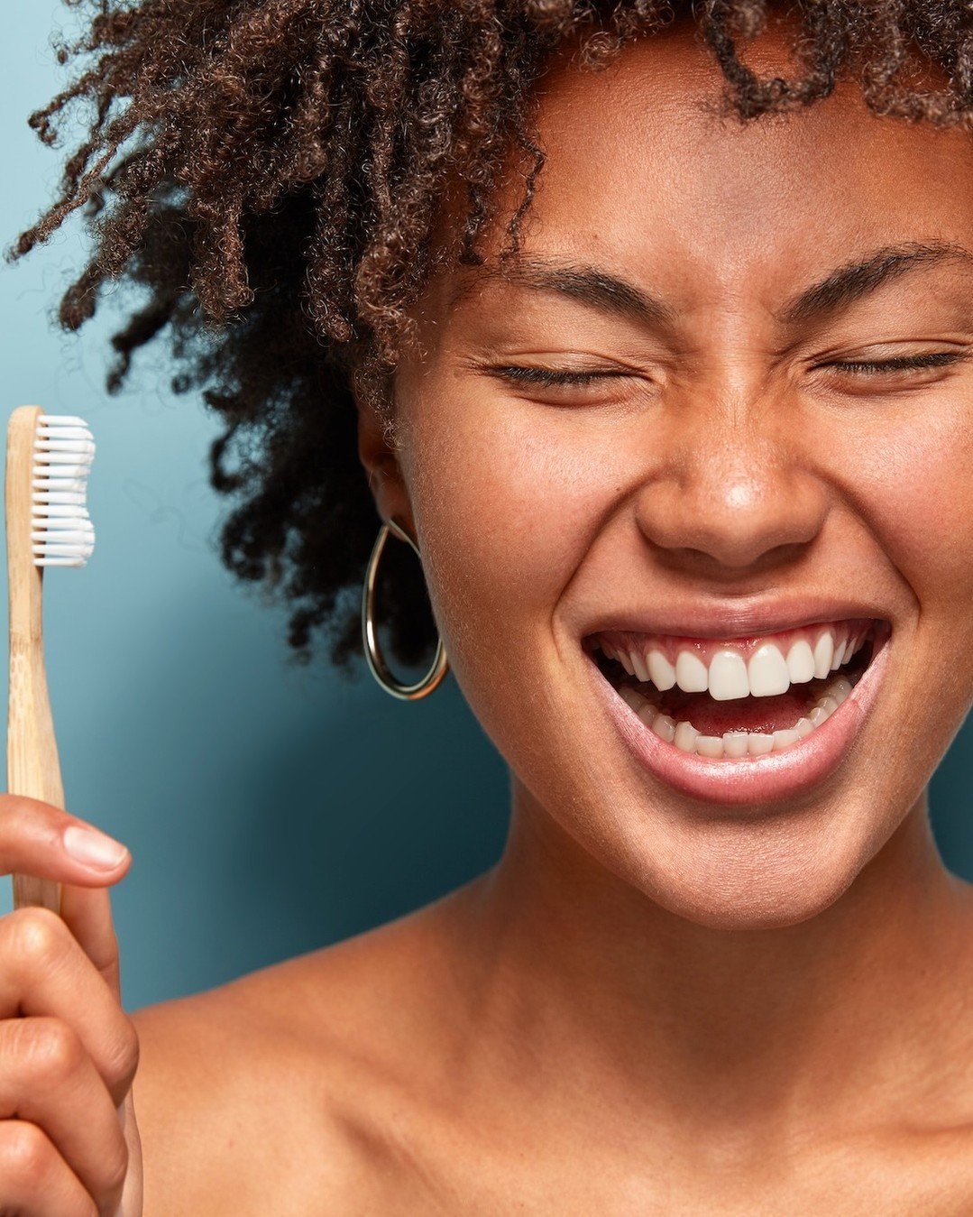 A bright, healthy smile is not just about aesthetics; it's a window into your overall health. Holistic dentistry emphasizes the connection between oral health and systemic health. By taking care of your teeth and gums, you're not only promoting a bea