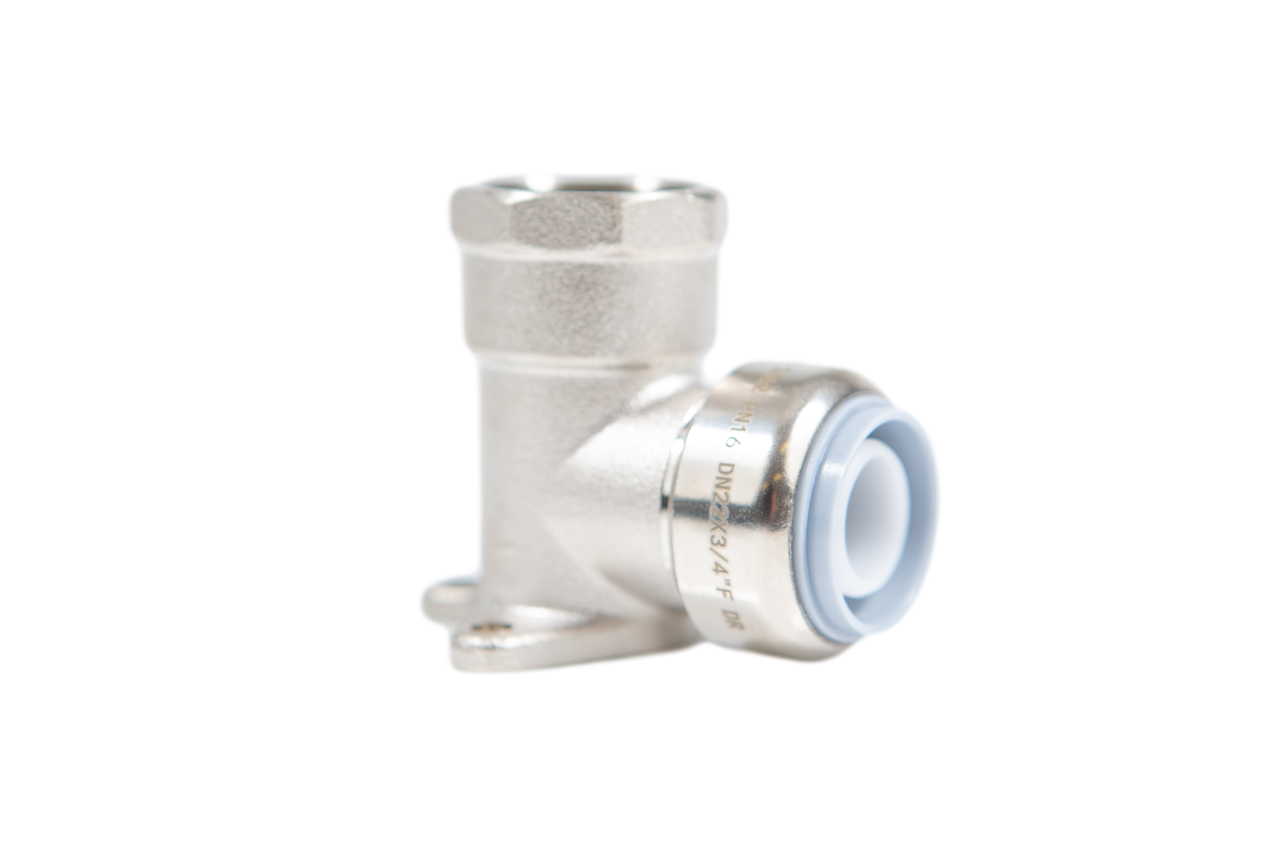 FEMALE WINGBACK ELBOW18mm x 1/2” BSP22mm x 3/4” BSP18mm x 1/2” (85) BSP