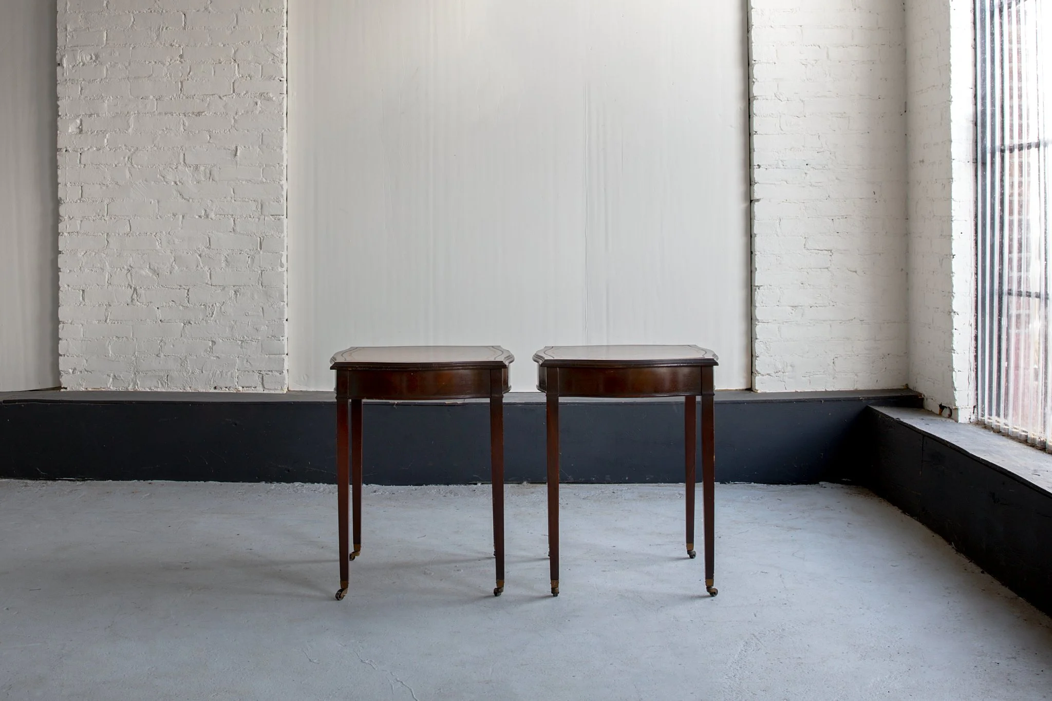 TPARKER-BUZZETTA-FURNITURE2168 1.jpg