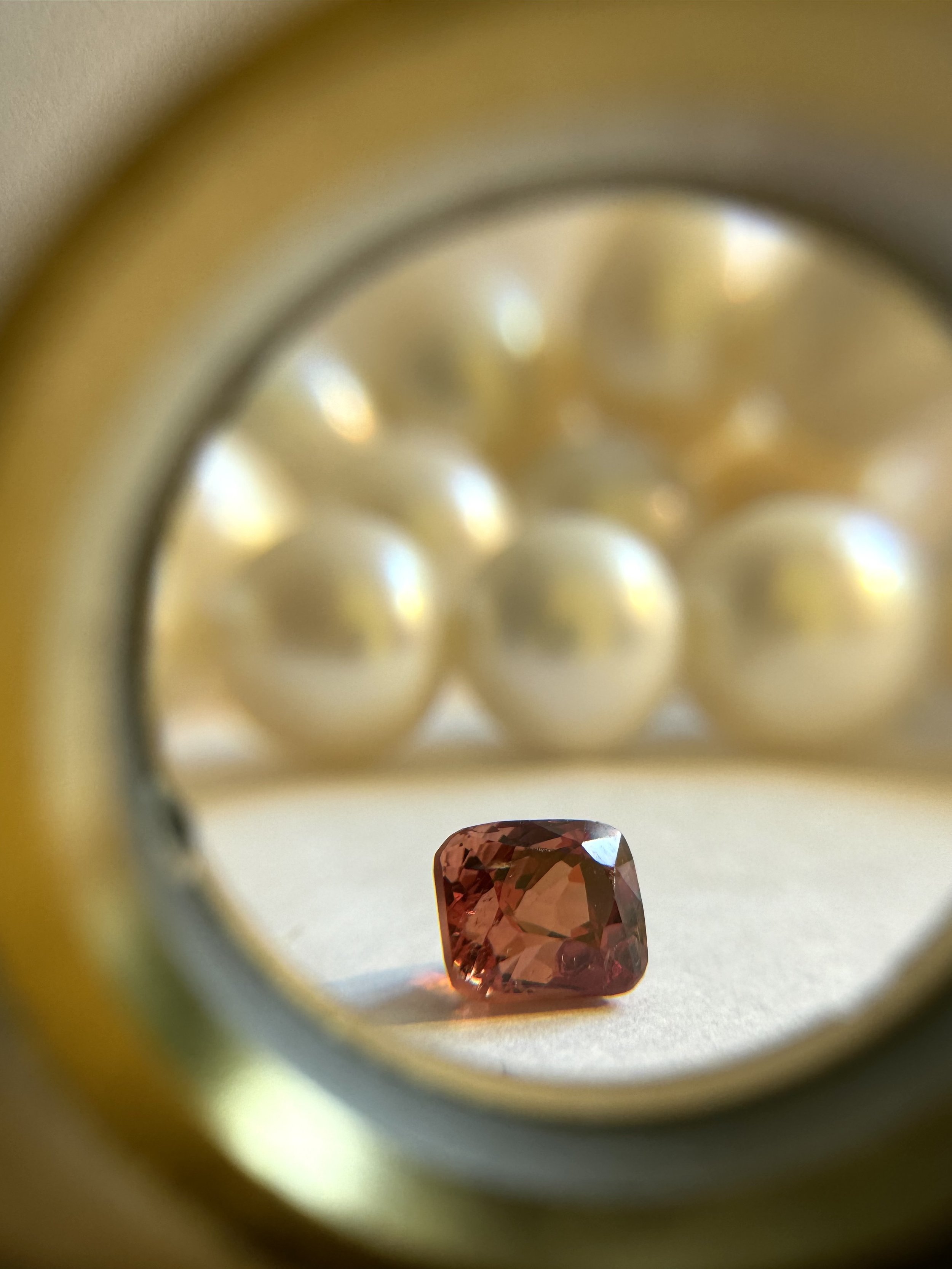 Padaradscha Spinel 1.31cts.jpeg