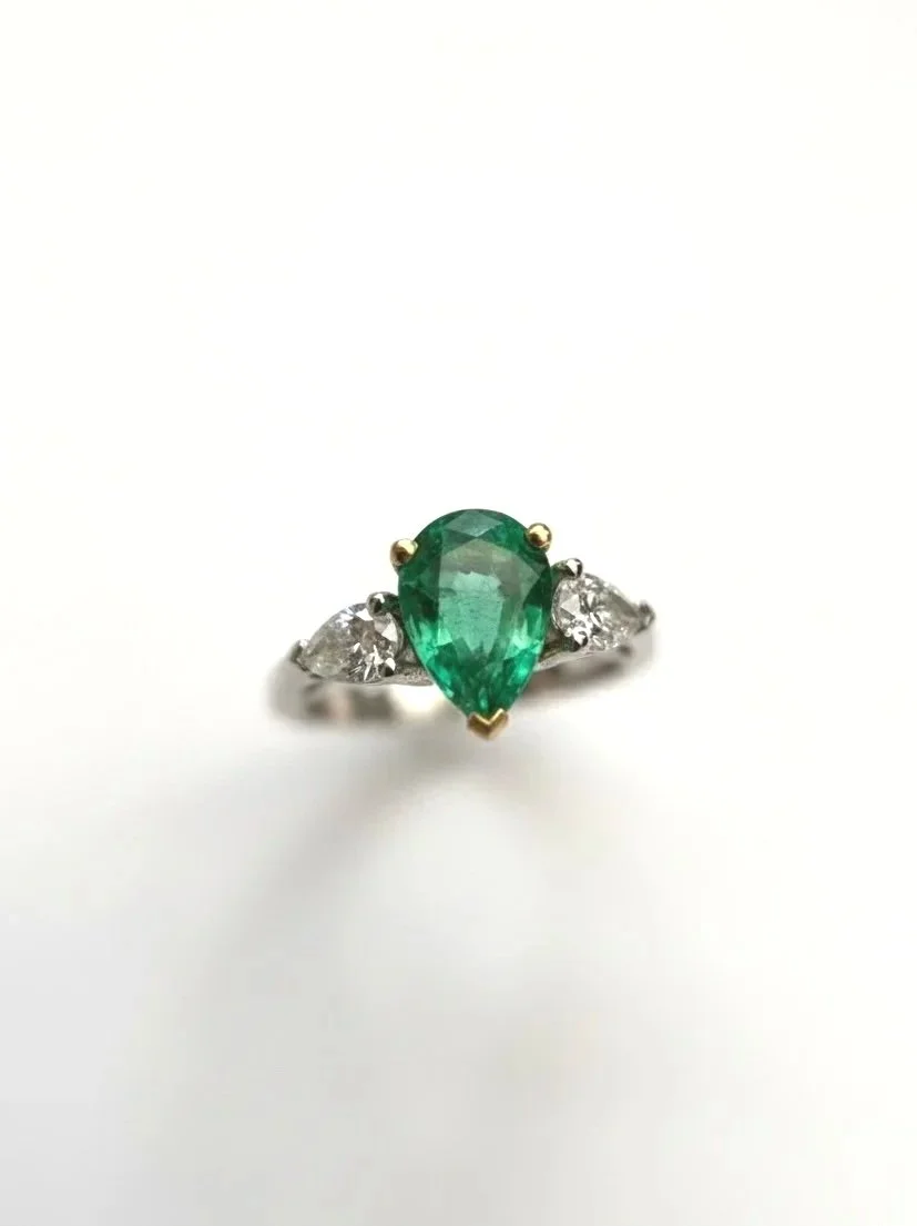 Isla Emerald Ring