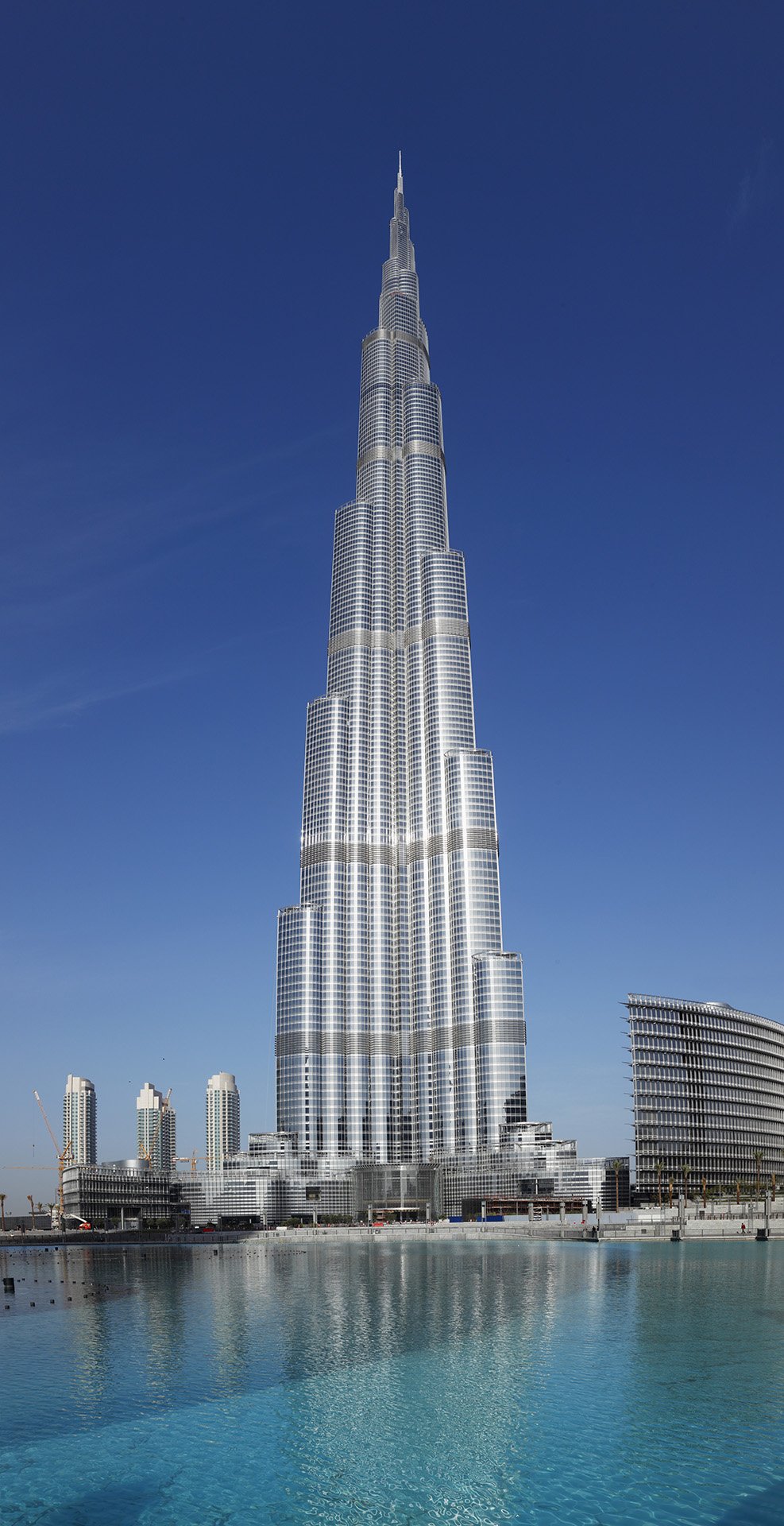 dubai-united-arab-emirates-view-of-burj-khalifa-2023-11-27-05-13-23-utc.jpg