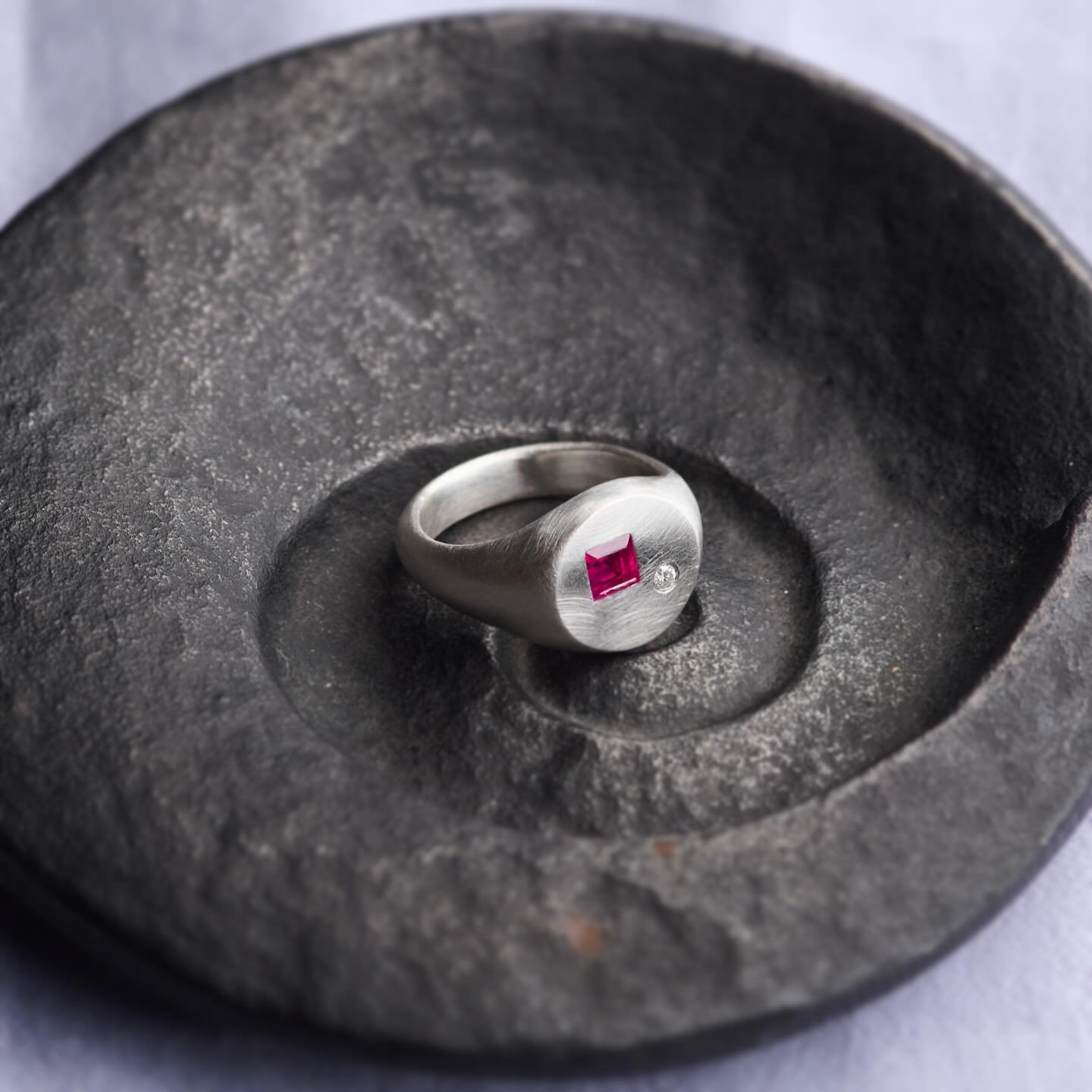 Sol signets are now available online.
Each piece is made to order, with your choice of stone.