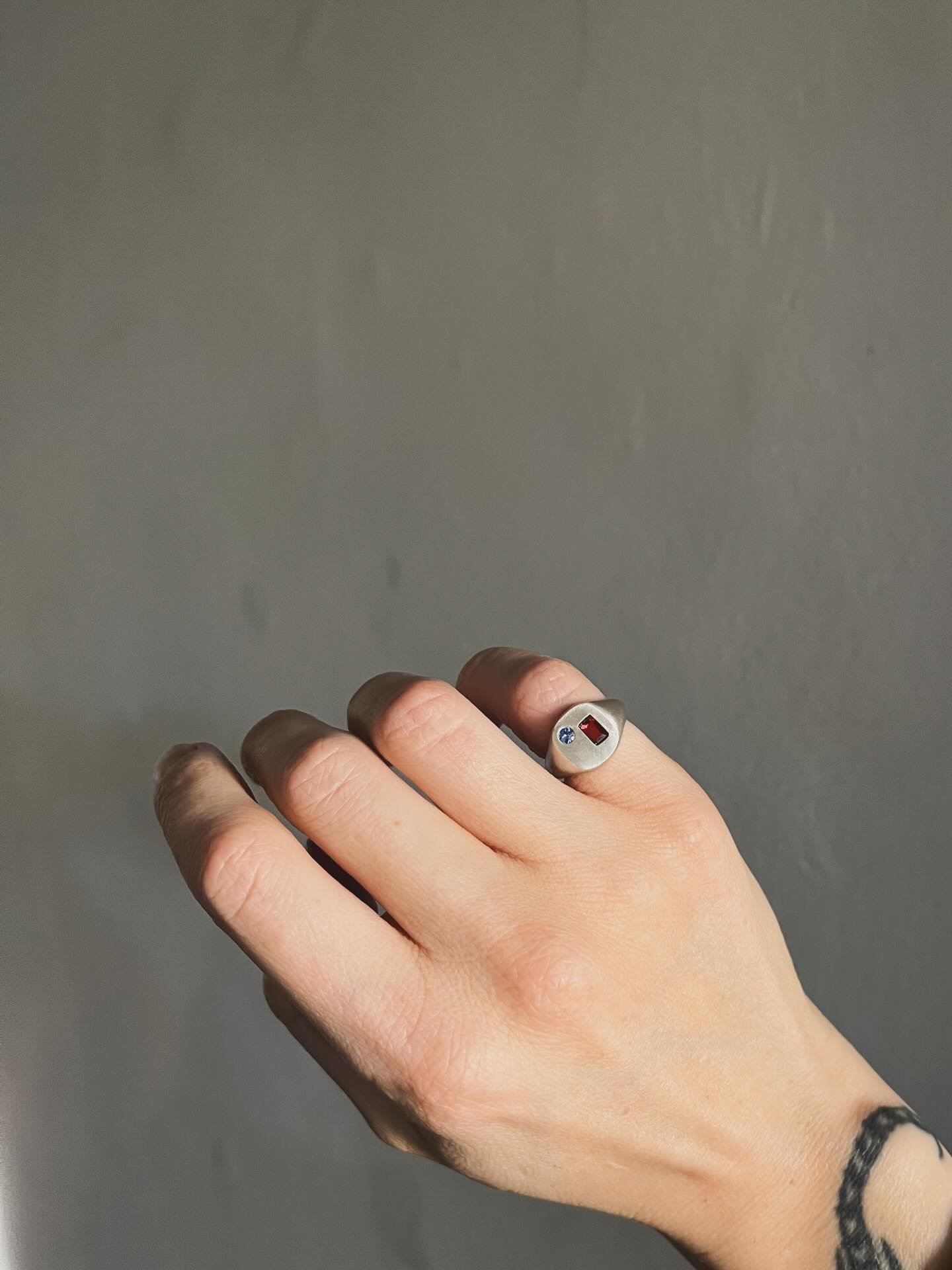 The Eva Signet, garnet and sapphire