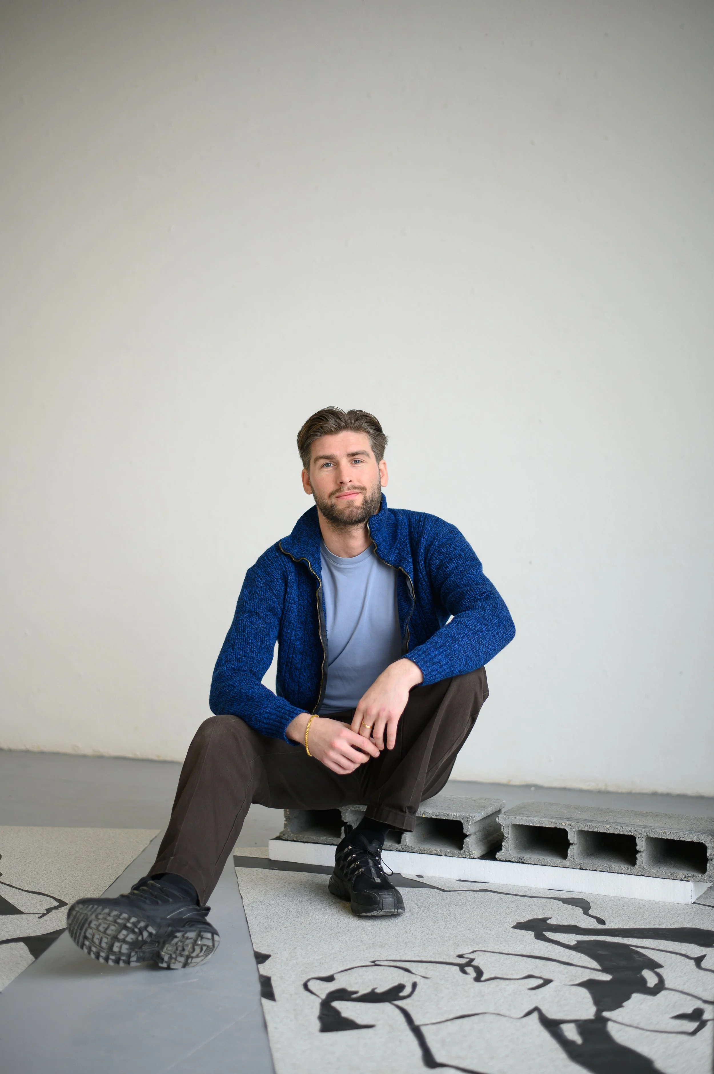 https://instagram.com/philipdufva