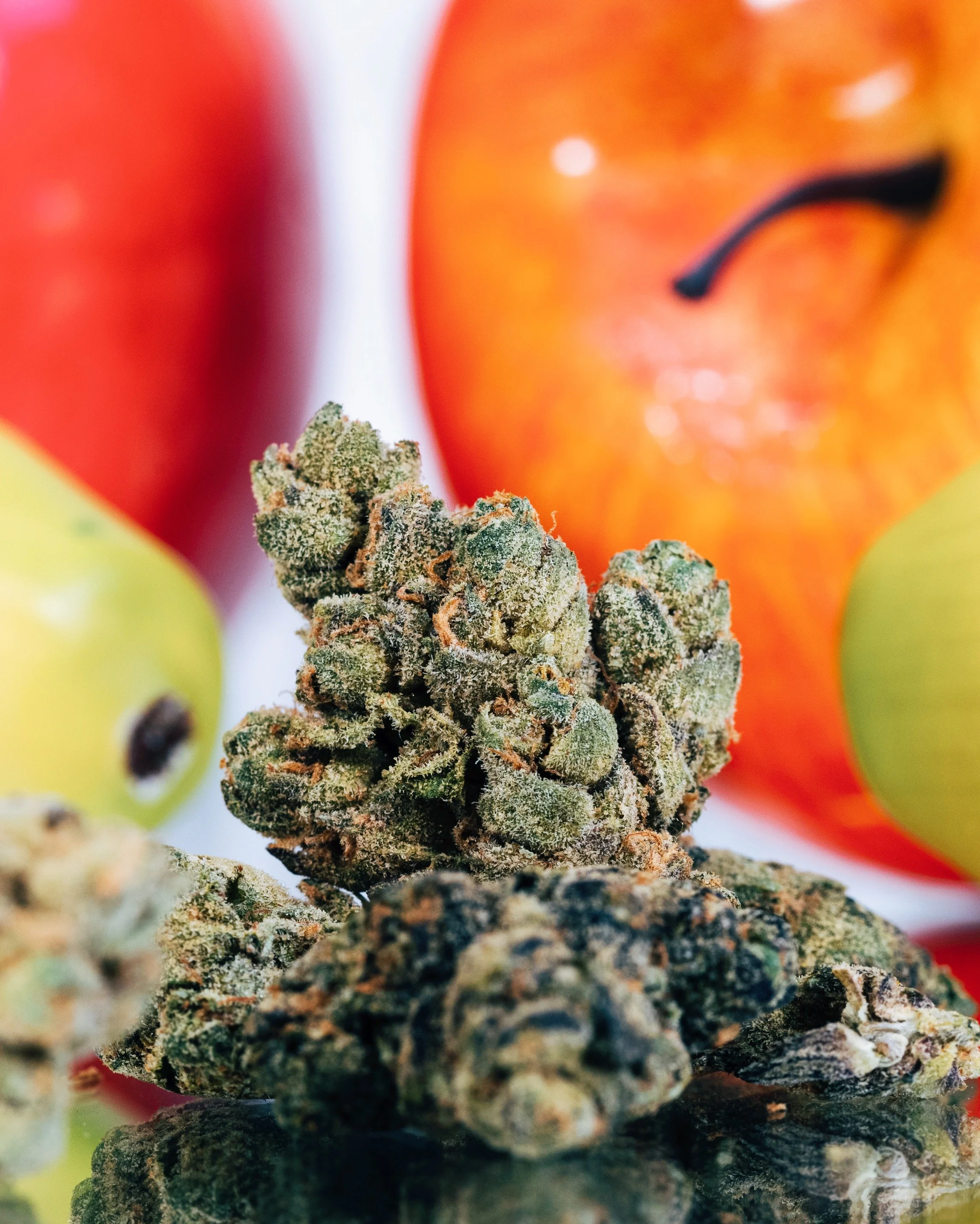 Apples N Bananas Weed Strain Overview — High Rise TV