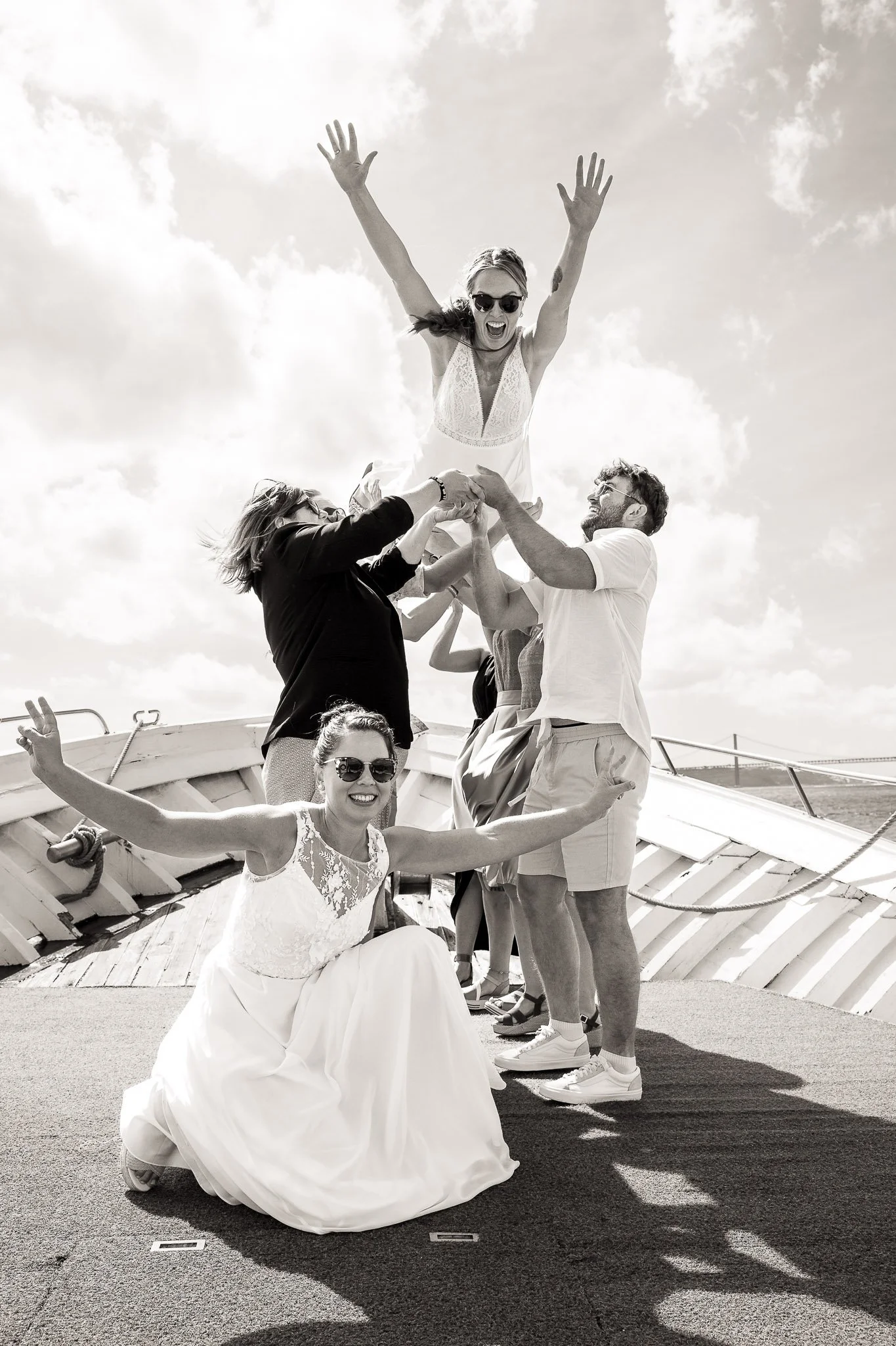 Brudepar på båt i Lisboa, elopement