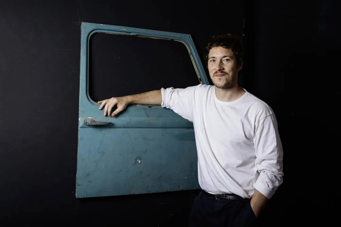 ⚙️ Portraits des auteurices au salon !

⛽️ Quelques souvenirs des auteurices qui se sont pr&ecirc;t&eacute;&middot;es au shooting photo de notre photographe @stephane.monserant pendant le salon du livre Gribouillis dans @legaragemoderne !

1- Thibaut