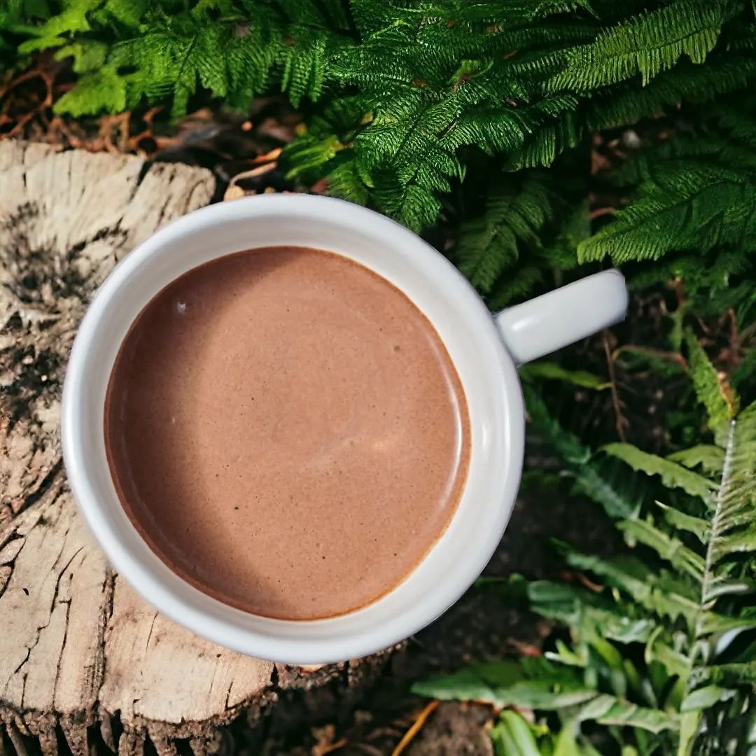 Did you know that Ceremonial Cacao is Full of magnesium?

Magnesium is great for:

🌿 Elevating mood
🌿 Promoting healthy blood sugars
🌿 Promoting heart health
🌿 Improving sleep patterns
🌿 Anti Inflammatory benefits

Our Ceremonial Cacao is availa