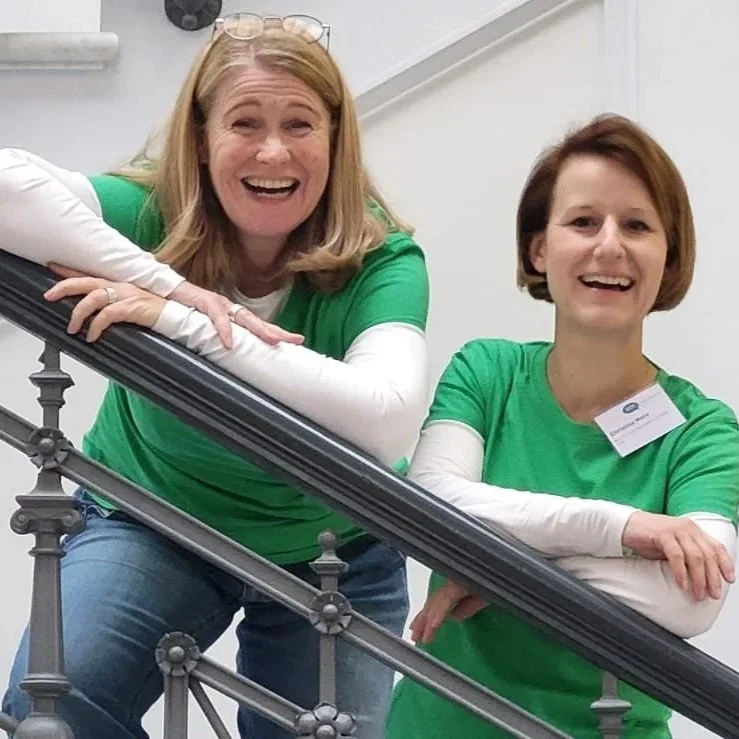 Wie man Fördermittel, Spenden und Sponsoring gewinnt, erklären die Fördermittel-Expertinnen Christina Merz und Sabine Volkert