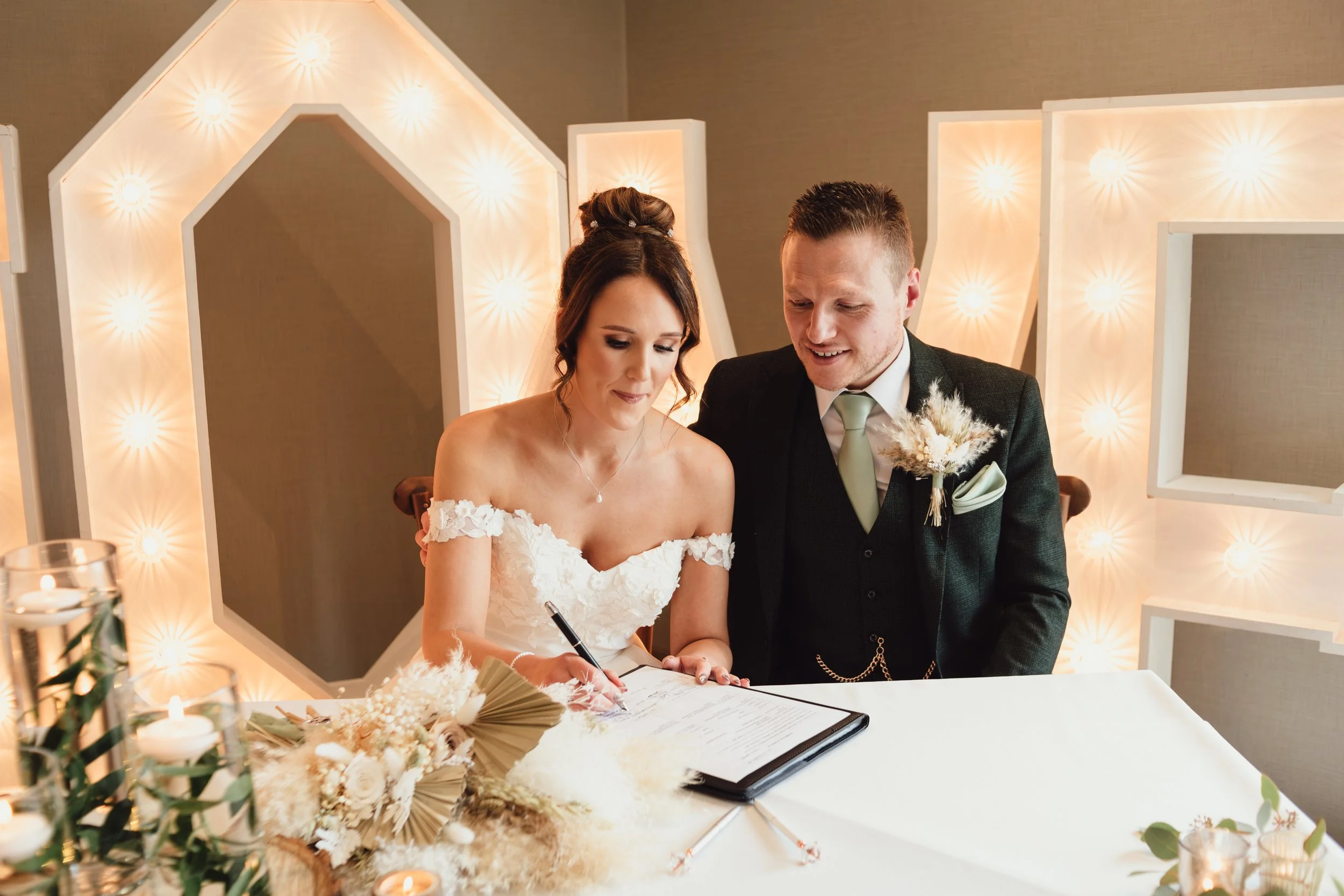 The Fleece Countryside Inn wedding photographer halifax west yorkshire photography