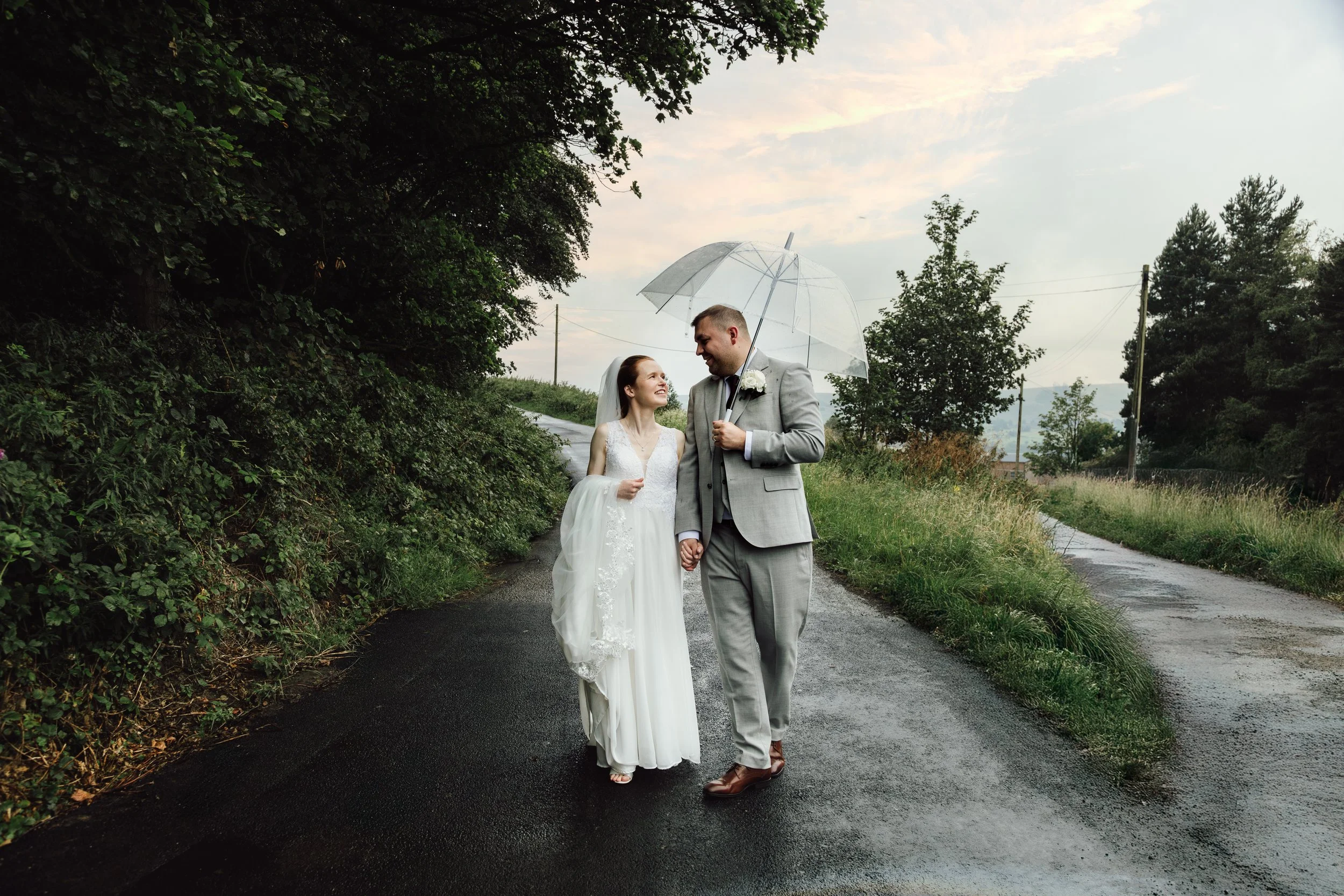 The Fleece Countryside Inn wedding photographer halifax west yorkshire photography