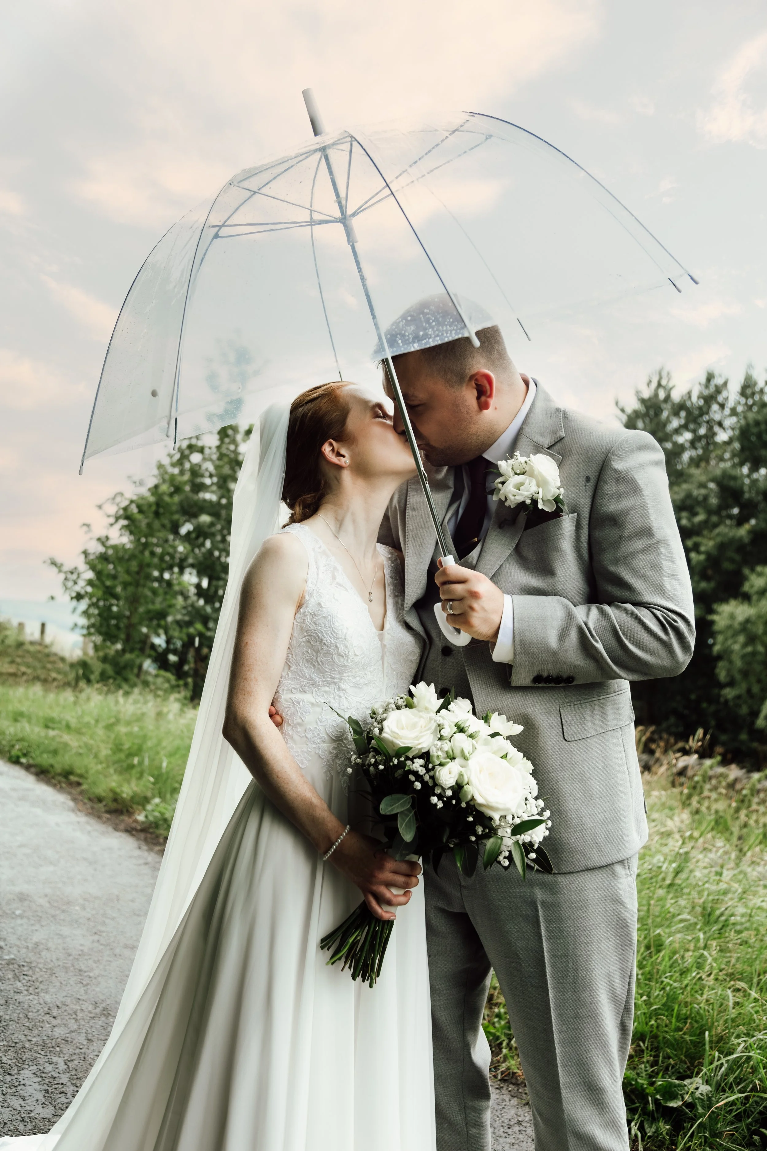 The Fleece Countryside Inn wedding photographer halifax west yorkshire photography