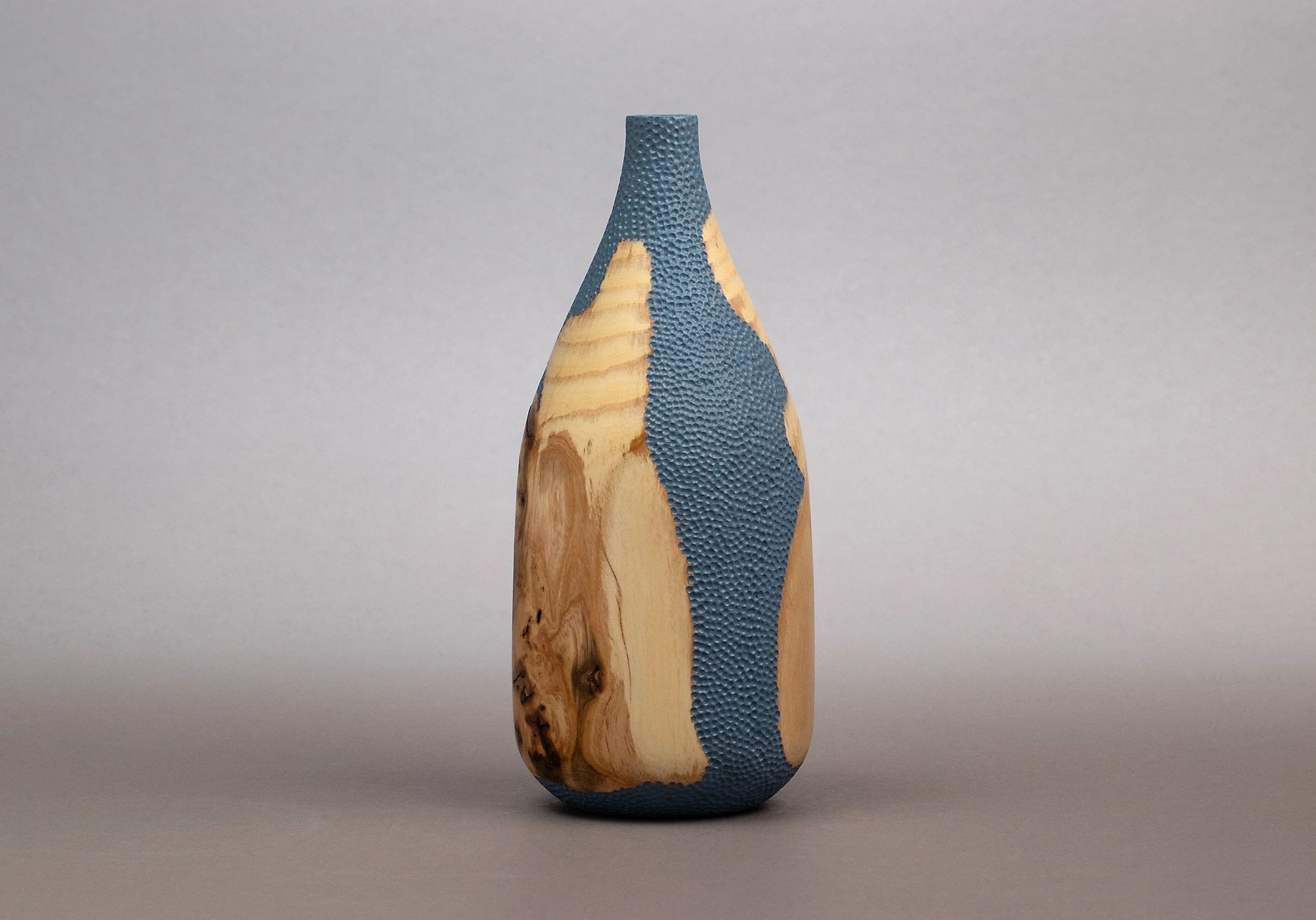 121C_ash-vase-blue-texture_2500x1748.jpg