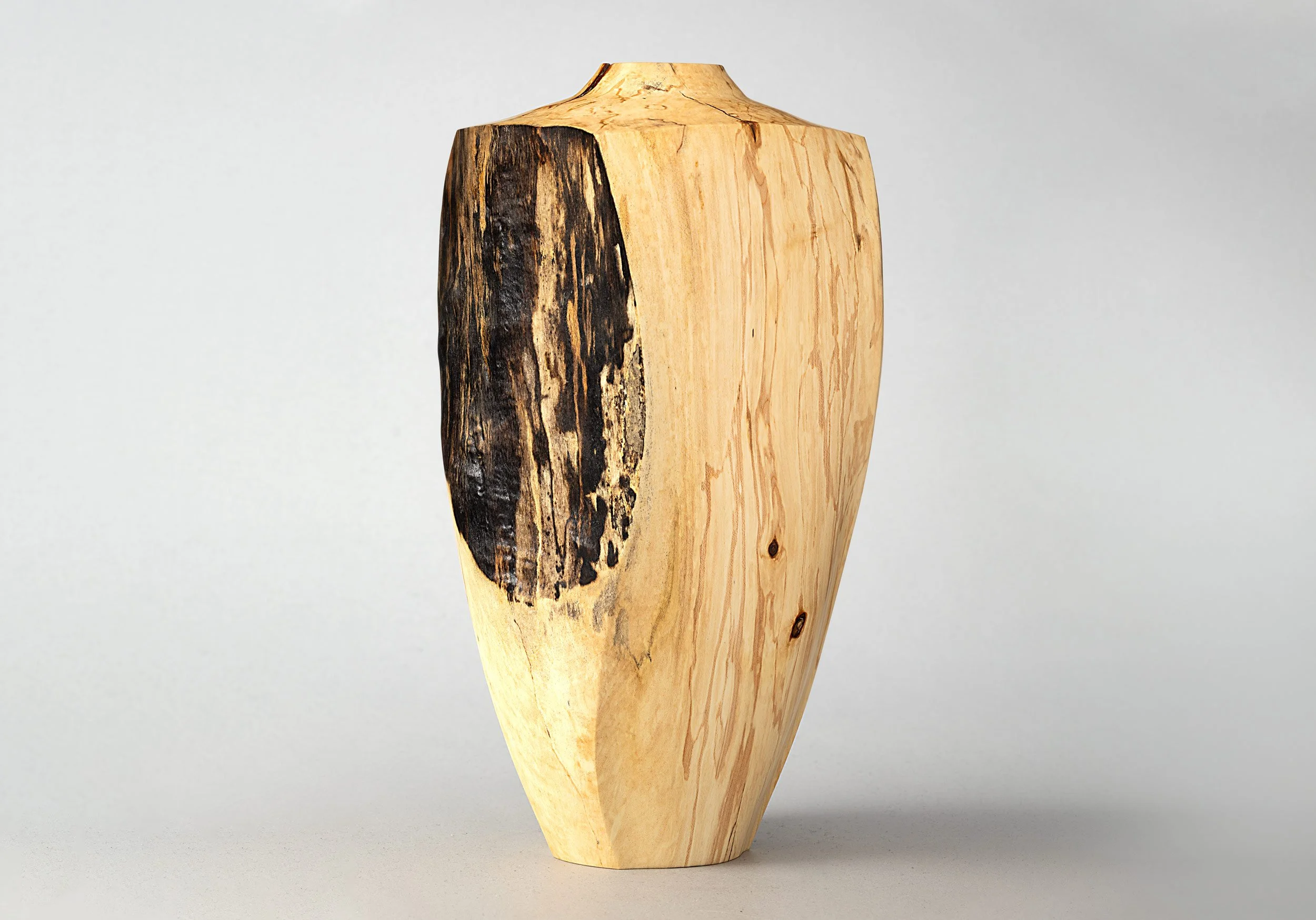 192F_maple-vase-carved_2500x1748.jpg