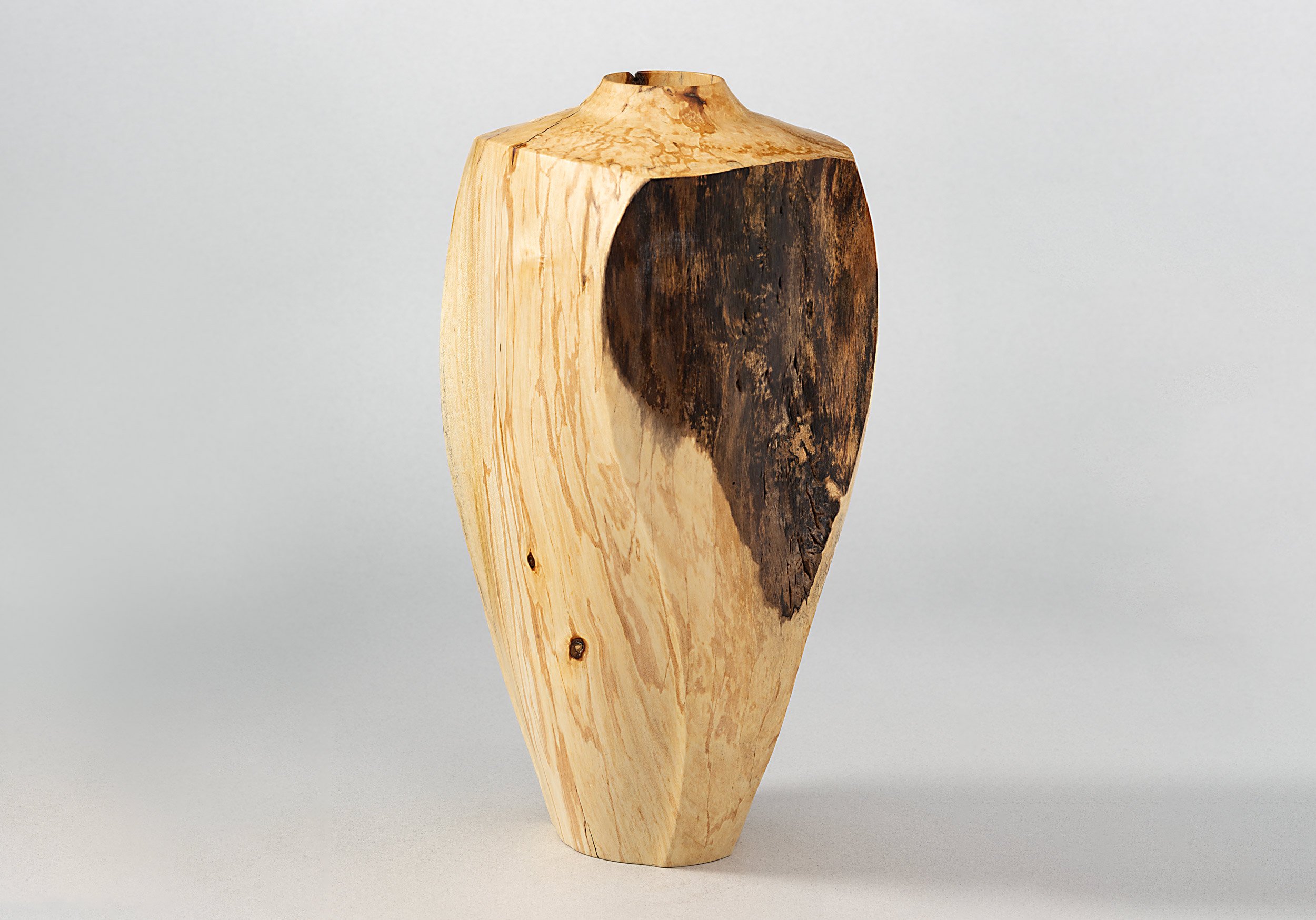 192A_maple-vase-carved_2500x1748.jpg