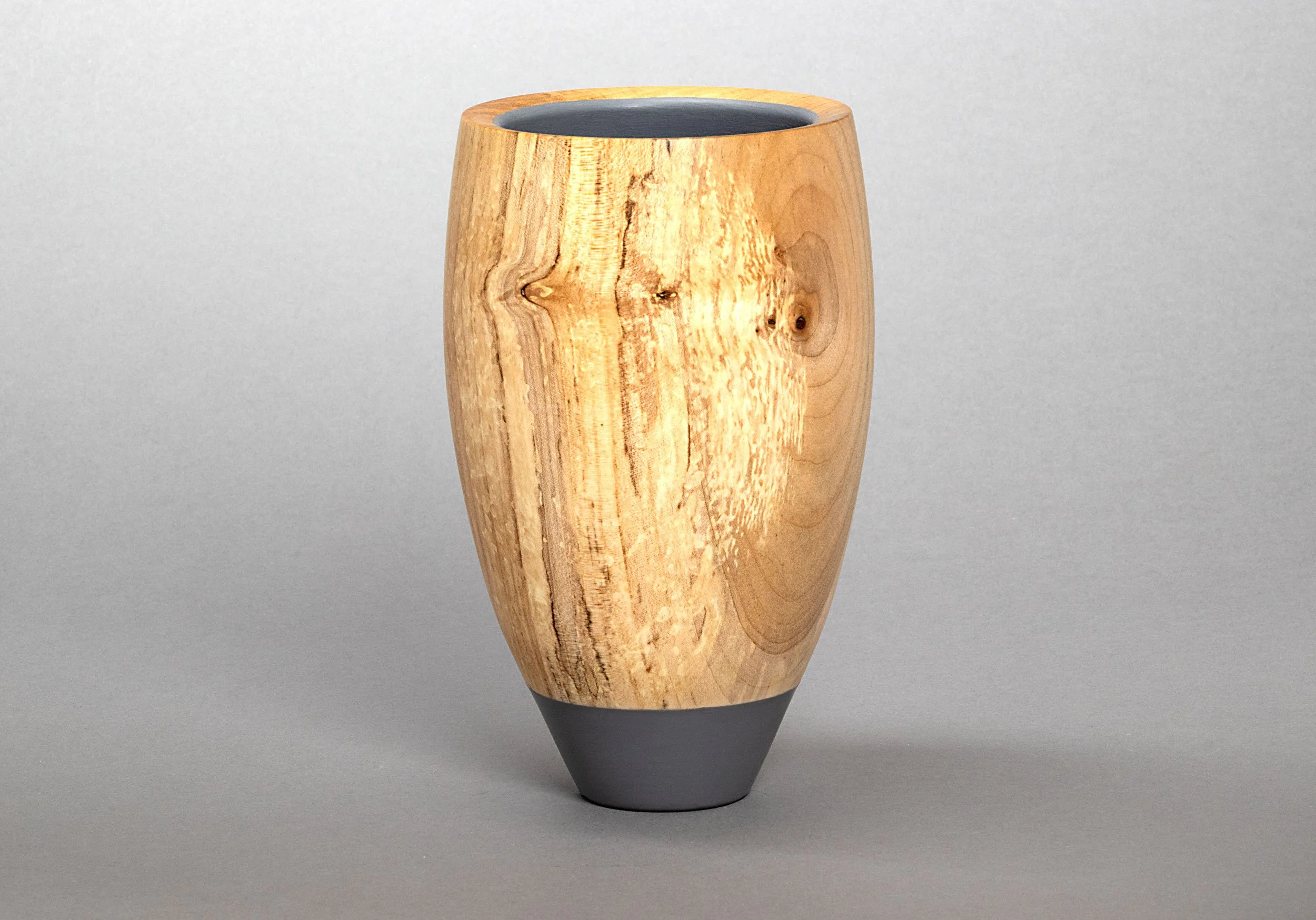 041D_maple-vase-grey-base-and-inerior_2500x1748.jpg