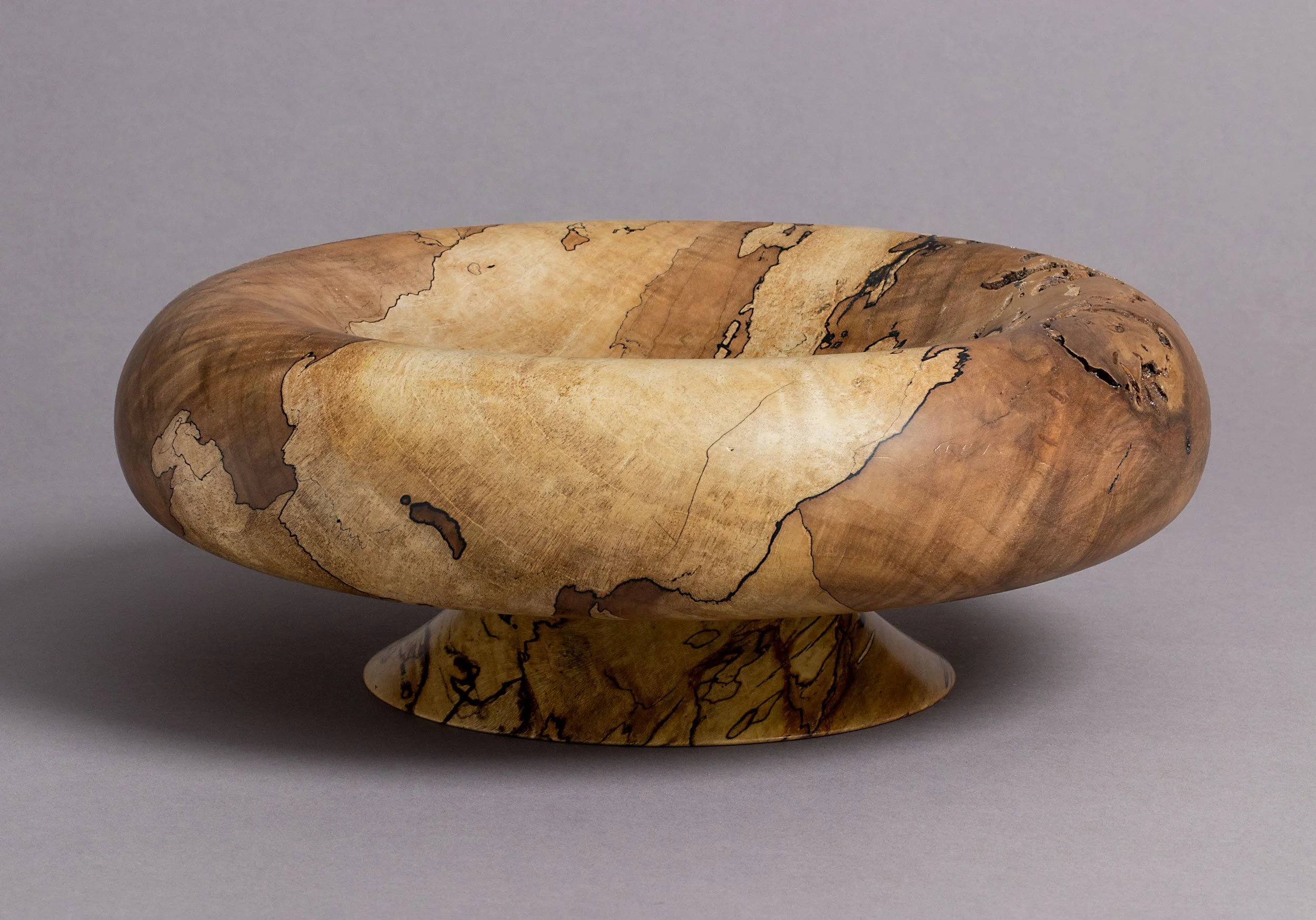 099A_spalted-maple-bowl-with-base_2500x1748.jpg