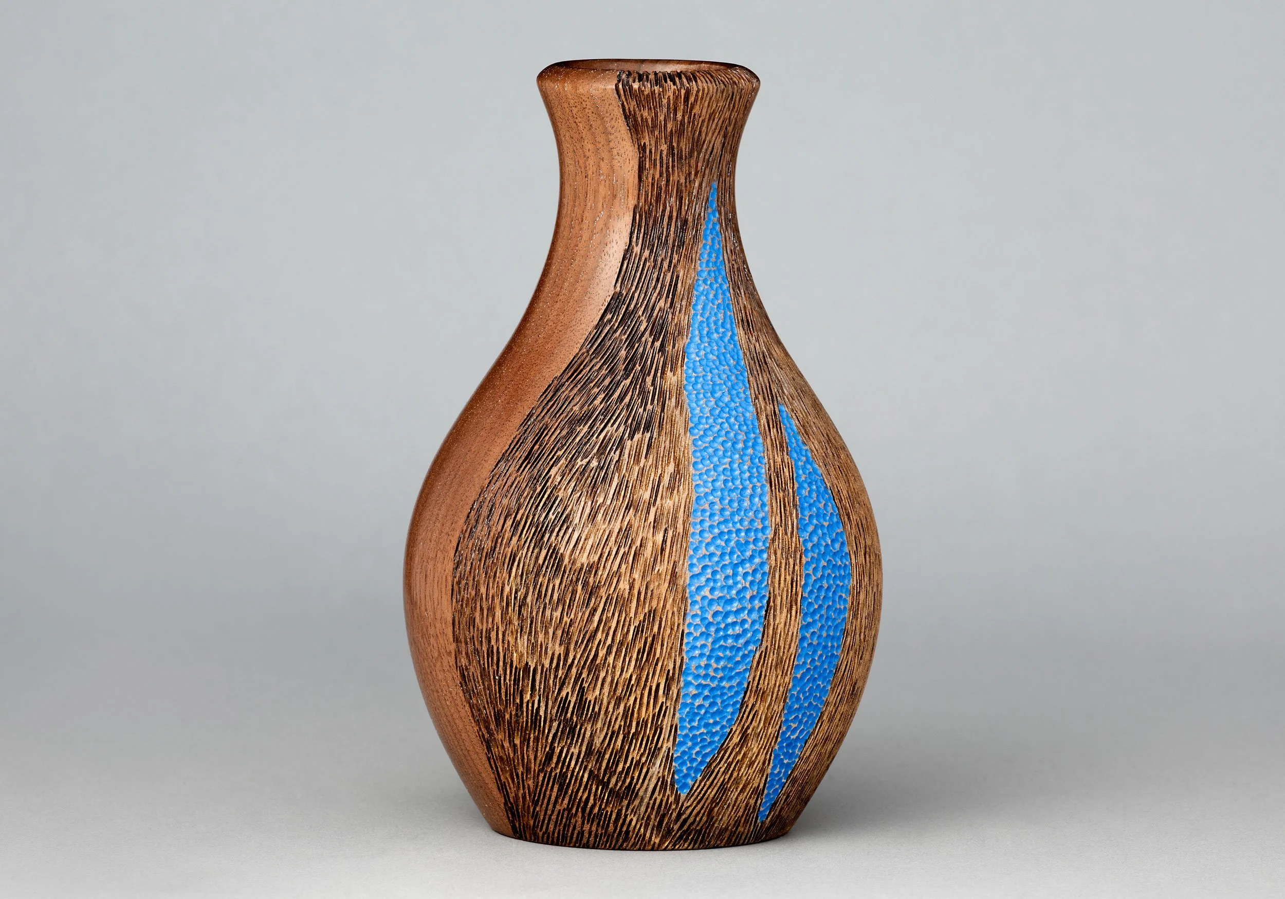 175A_walnut-vase_textured-blue-paint_2500x1748.jpg