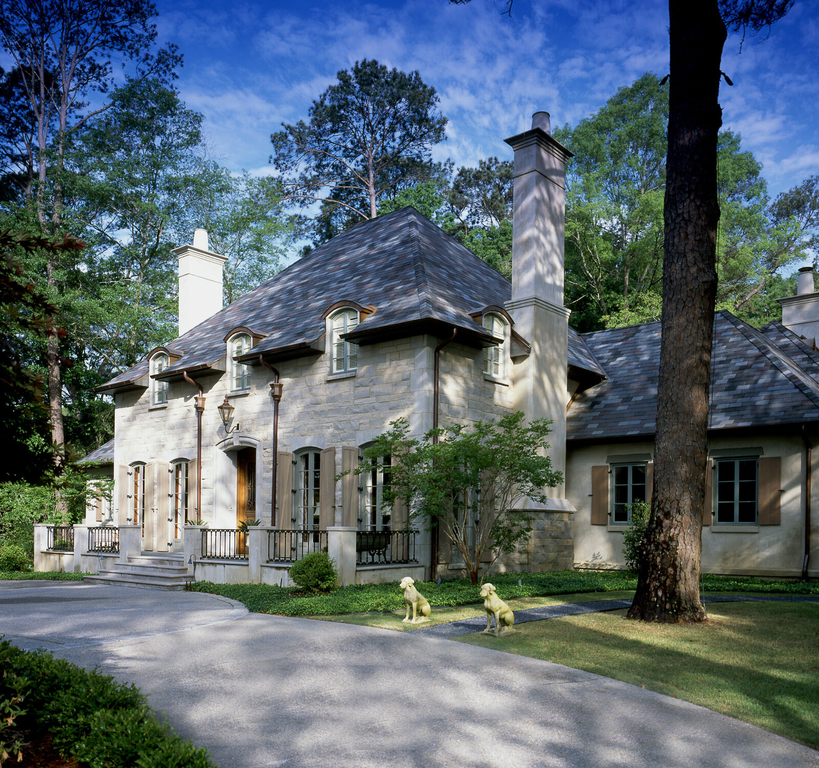 Williamson - Exterior