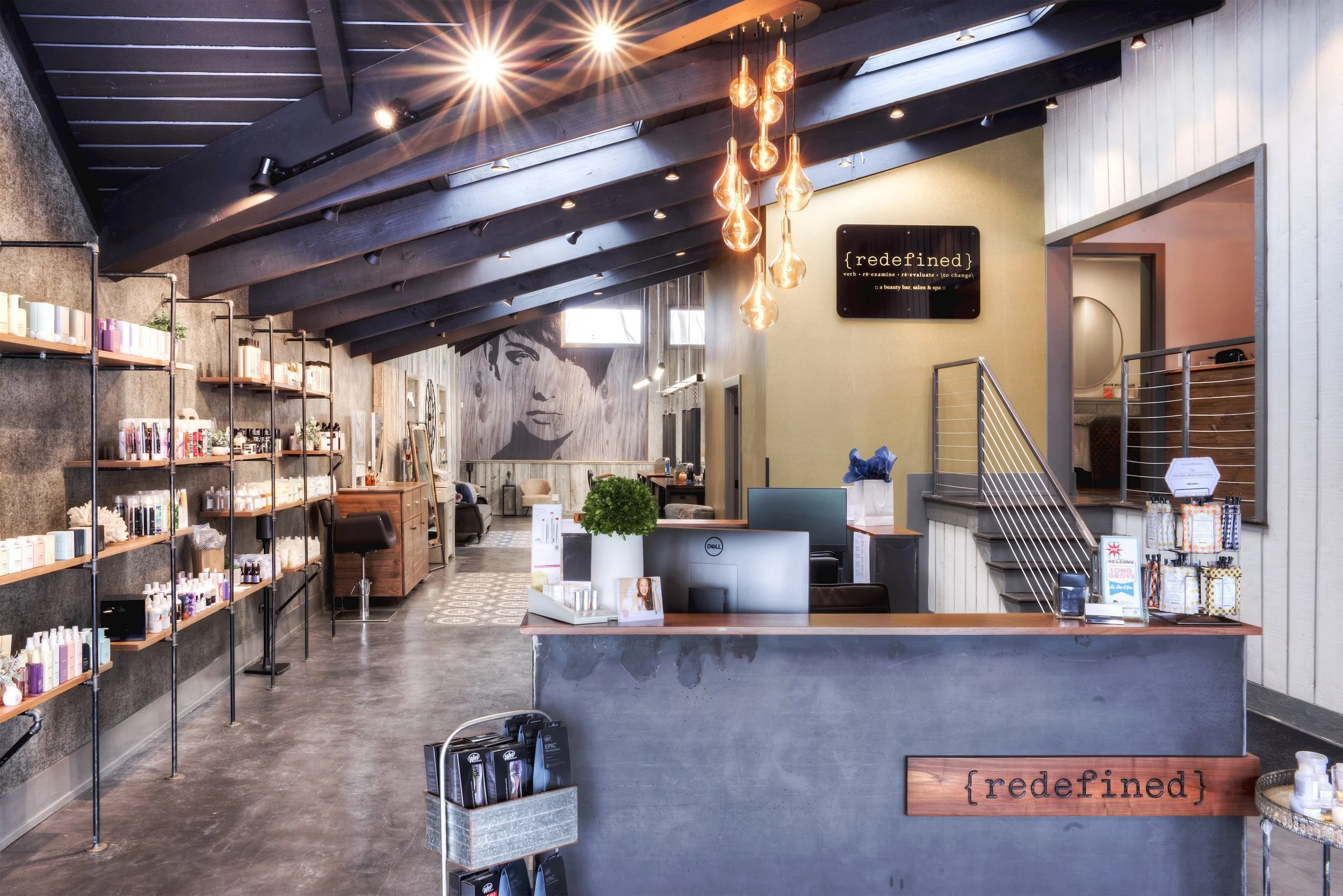 Beauty Bar &amp; Salon