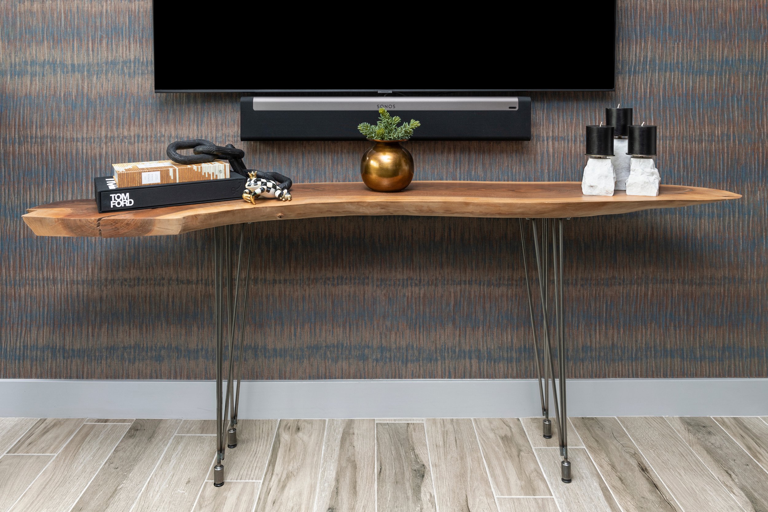 SIENNA EDGE#LIVE EDGE CONSOLE WITH STEEL HAIRPIN LEGS