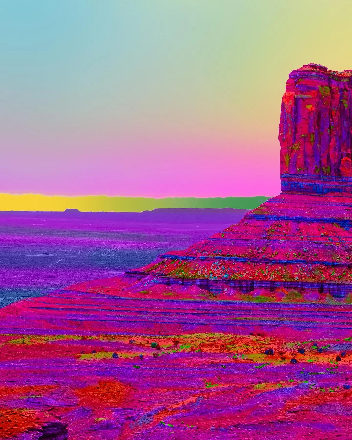 ⬅️ Left or Right? ➡️
This edit of Monument Valley is for an exciting upcoming project and I need your help deciding which palette to move forward with. Let me know in the comments 👀💖