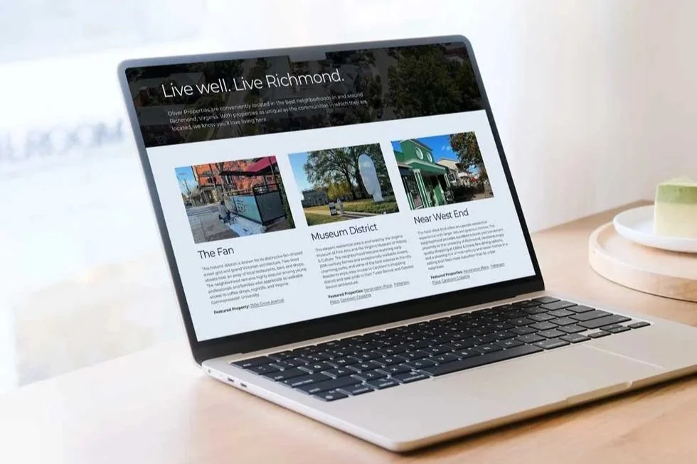 laptop website mockup