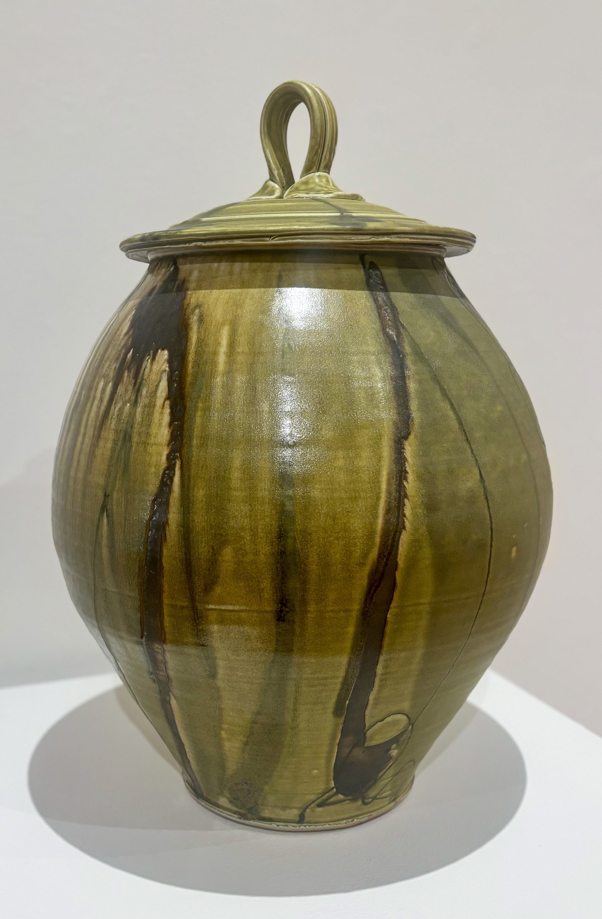 LOT 04 | Josh DeWeese
Covered Jar
2026
wood-fired salt/soda glazed stoneware
Estimate: $2000 – $2500
100% donation from the artist