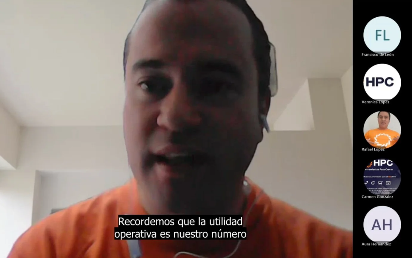 Teleservicios nos comparte cómo llevan su Huddle Semanal de equipo