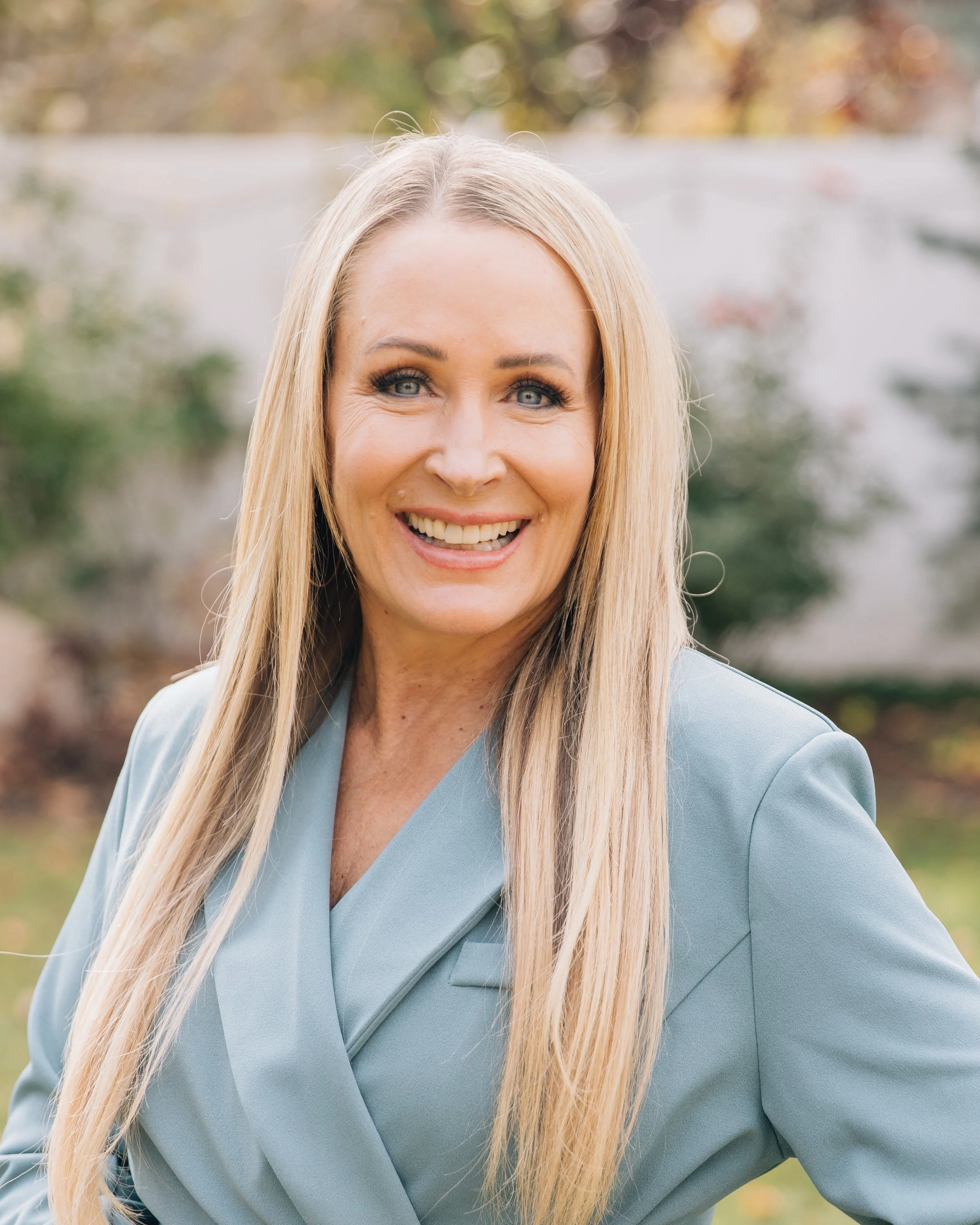 Julie de Azevedo, PhD, LCSW