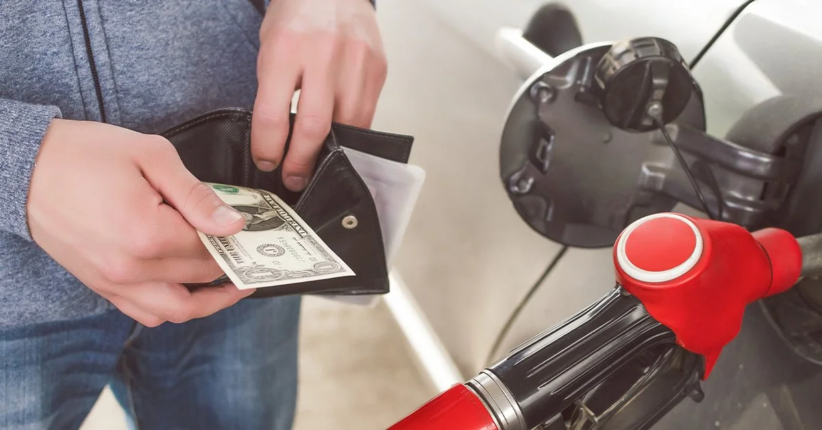 A Car Mechanic’s Tips for Saving Money on Gas