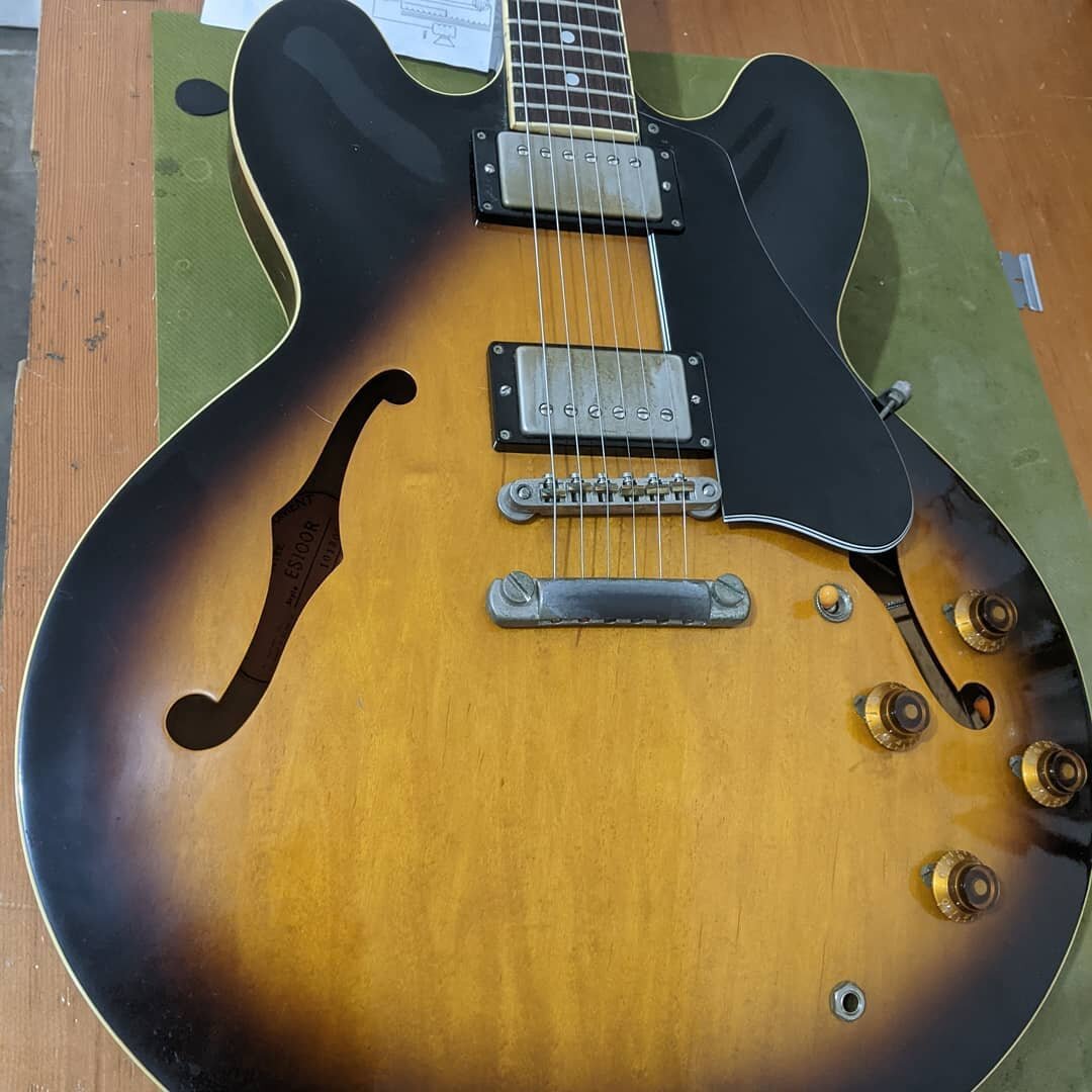 Shiny new nut on this lovely old Tokai.
String spacing is important!!! The original was just too cramped for chords, and not as pretty as the new one either!