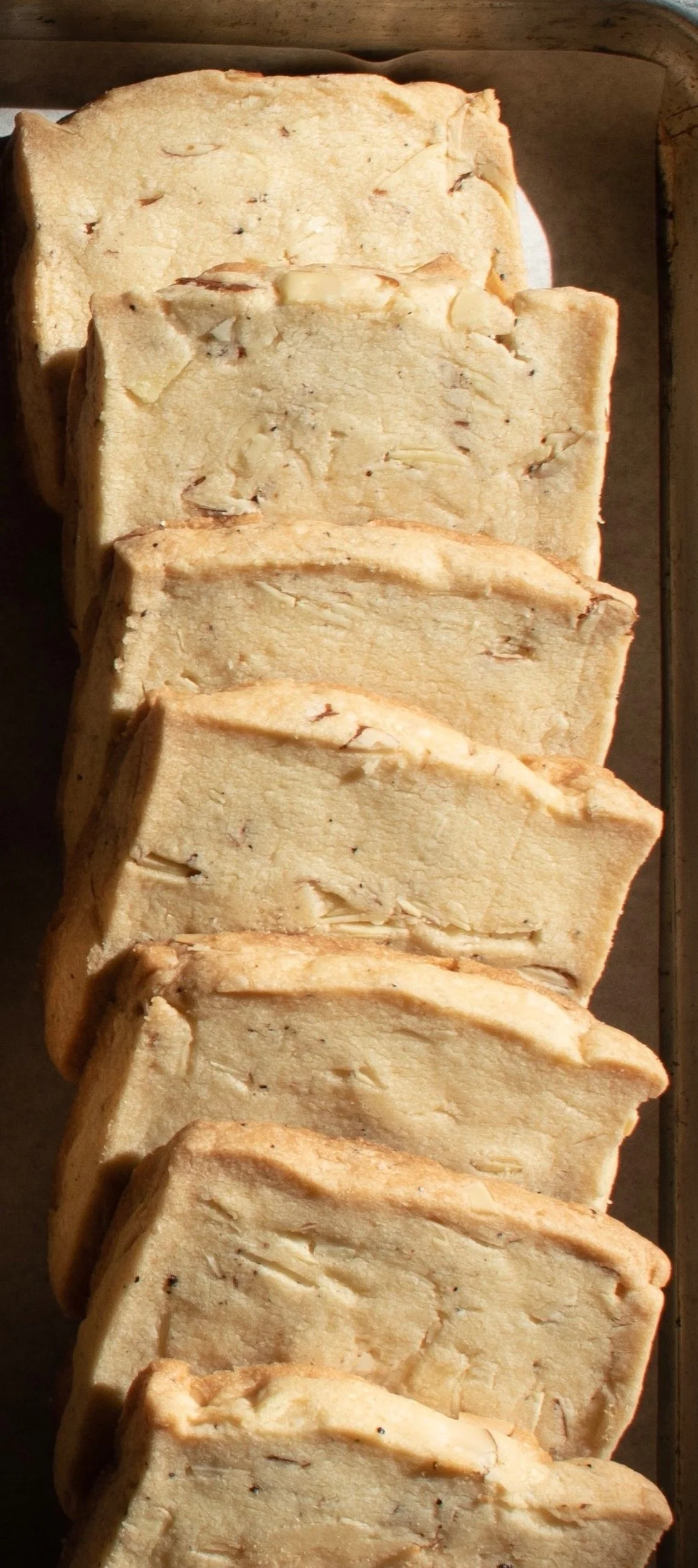 almond shortbread.jpg
