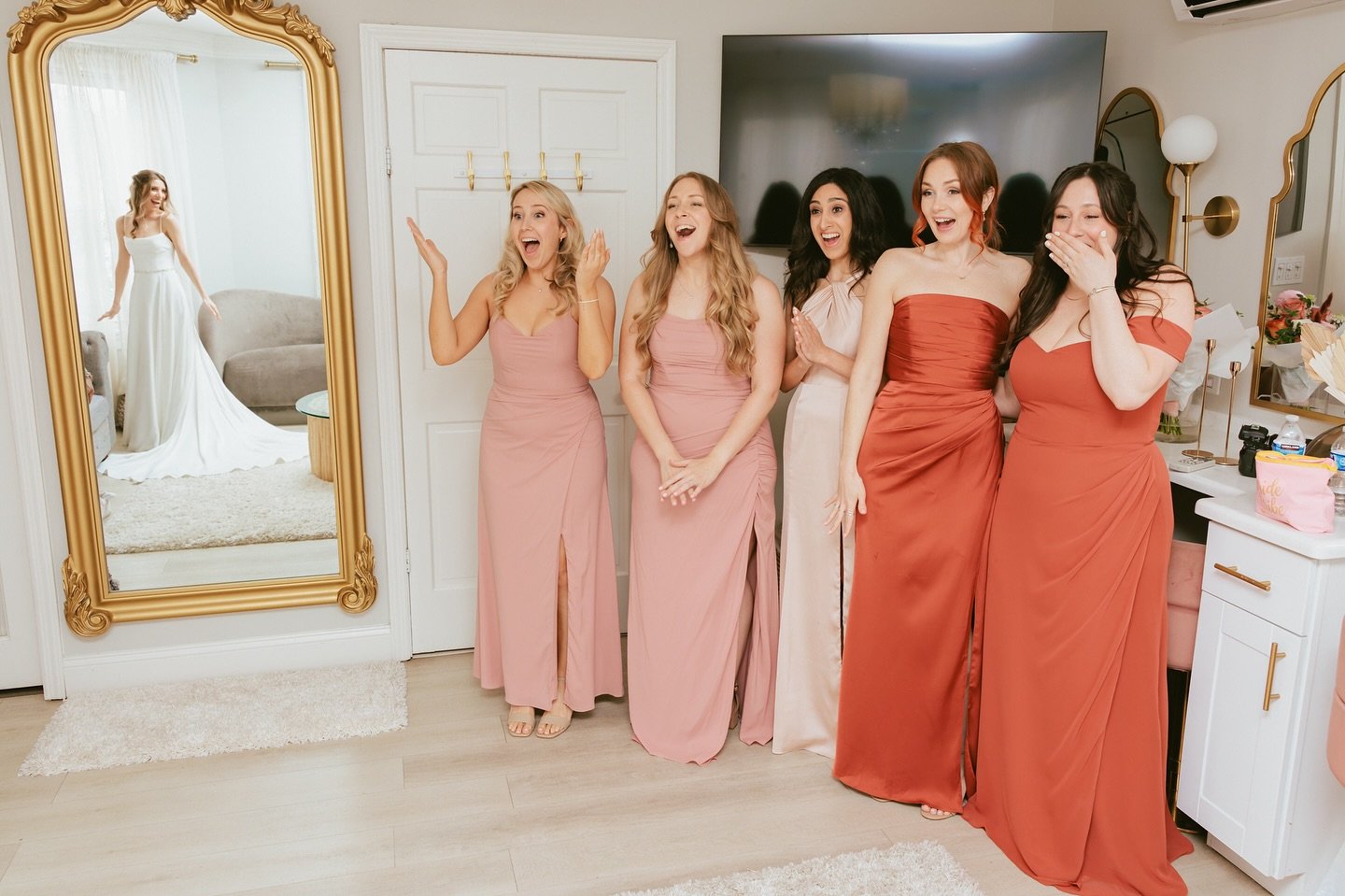 Capturing the pure excitement and emotion of the first look with the bridesmaids. 📸💕

Dress: @jennyyoonyc
Tux: @theblacktux 
Makeup / Hair: Boulevard Salon Roslyn 
Venue: @seacliffmanor_ 
Flower: @theflowerpotli 
Cake: @sistersconfections

#LongIsl