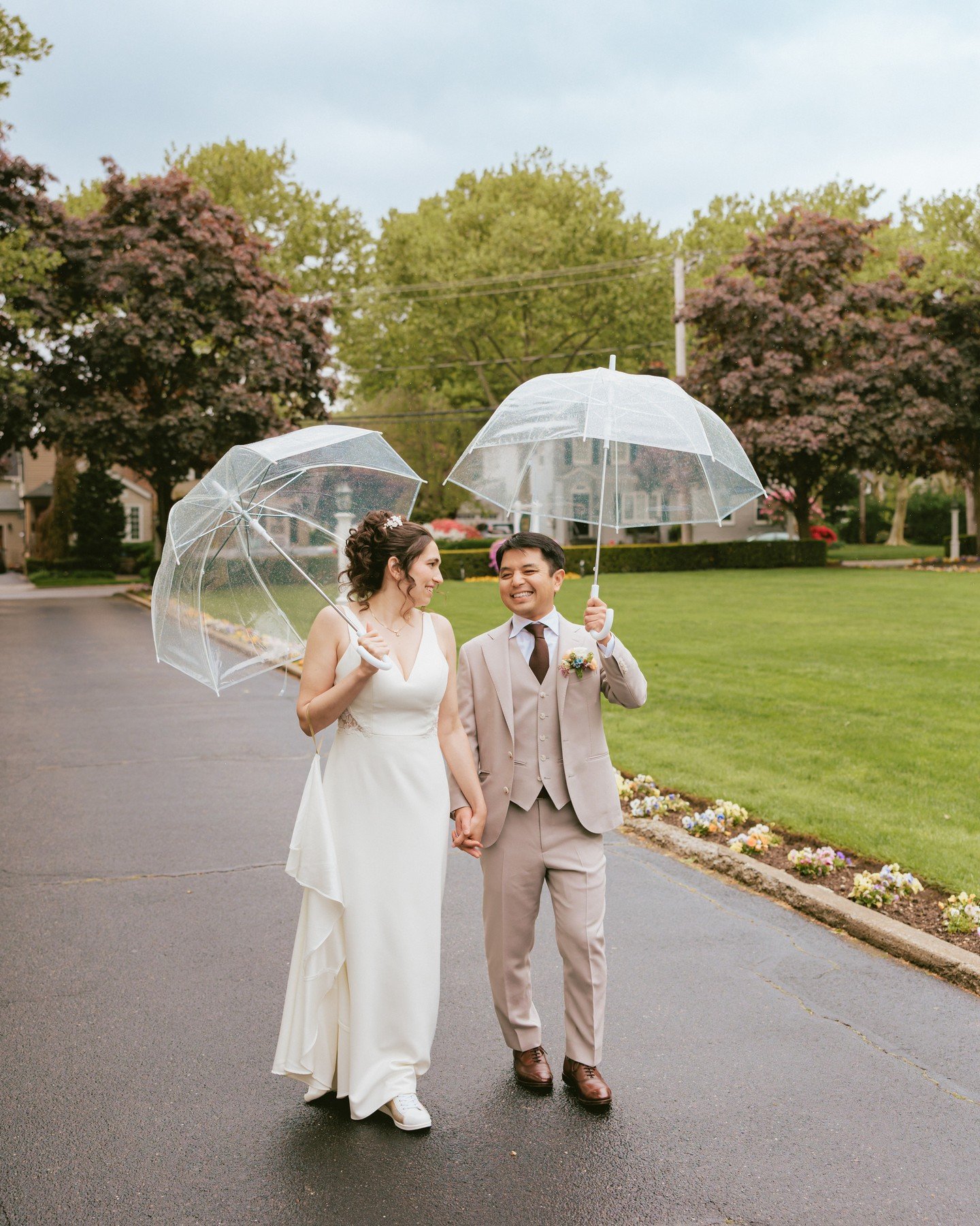 Celebrating love and joy at Nicole and Jared's beautiful wedding at Stewart Manor! 💍✨ 

Bridal Shop/Dress: @jennyyoonyc
Tux/Suit: @suitsupply
Hair &amp; Makeup: @thesanctuarystory
Florals: @frgtmeknots
Venue: @stewartmanorcountryclub
Cake: @sugarwit