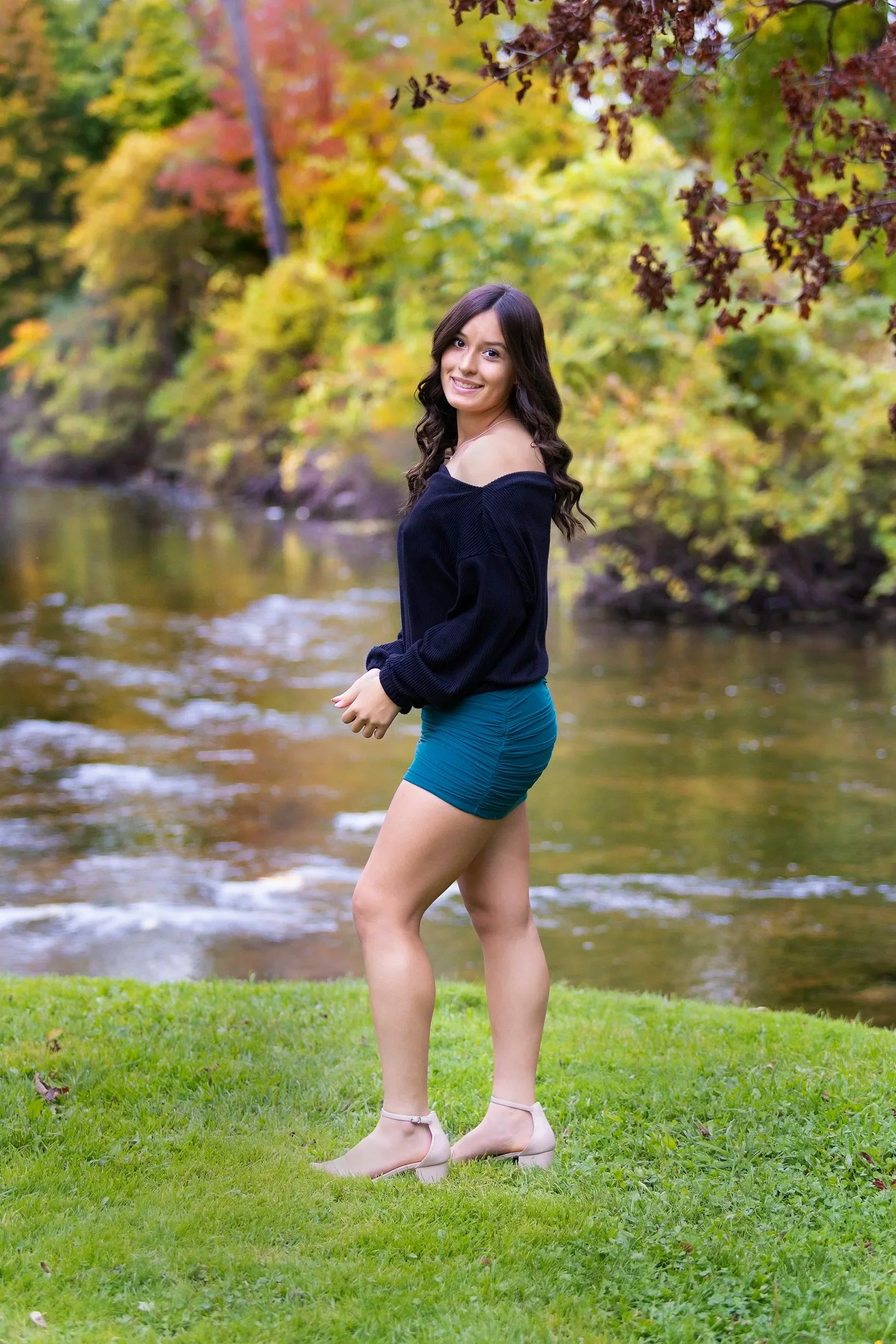 Argentine, Michigan senior photo by river