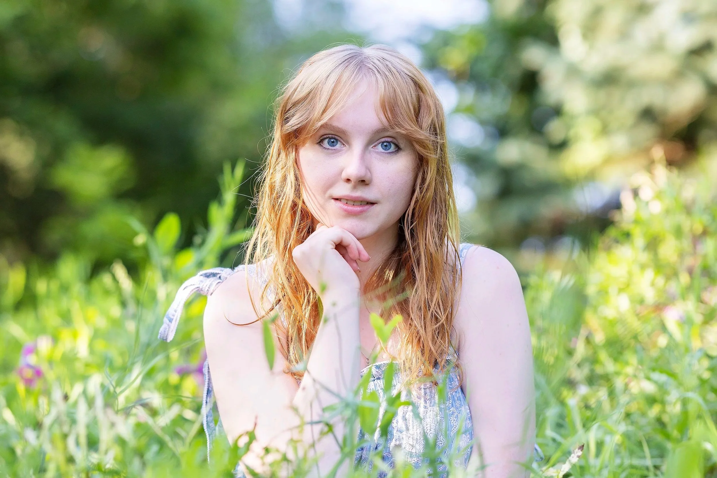 Rochester Hills, Michigan high school senior portrait photo 