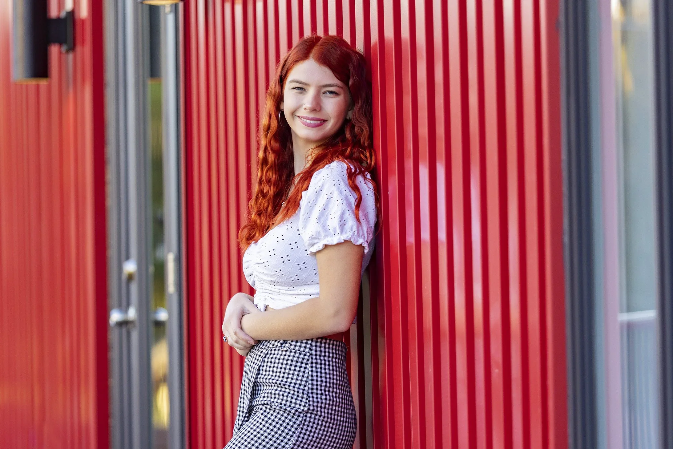 Downtown Fenton Michigan senior portrait