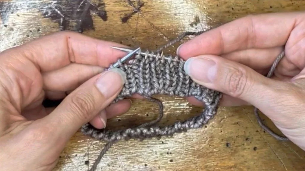 A Simplified Tubular Cast On for a Clean &amp; Easy Finish