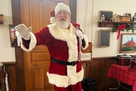 Harvey Christmas 1.jpg