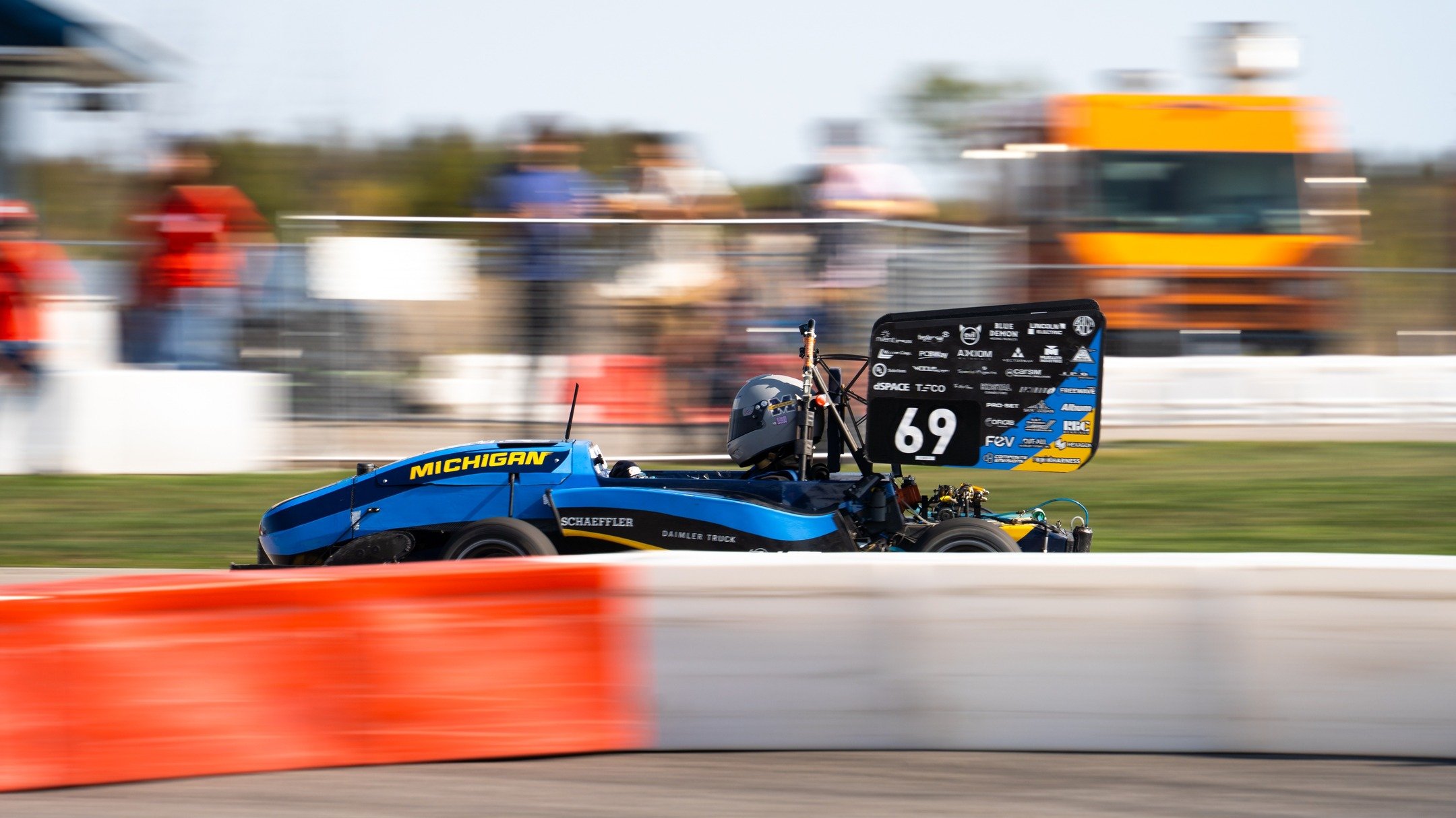 Wrapping up the MR25 season with one last push at Toronto Shootout! 🇨🇦🏁

What an incredible way to close out the year, fast laps, great energy, and memories that&rsquo;ll fuel us into next season.

And that&rsquo;s a wrap for MR25, on to the next.