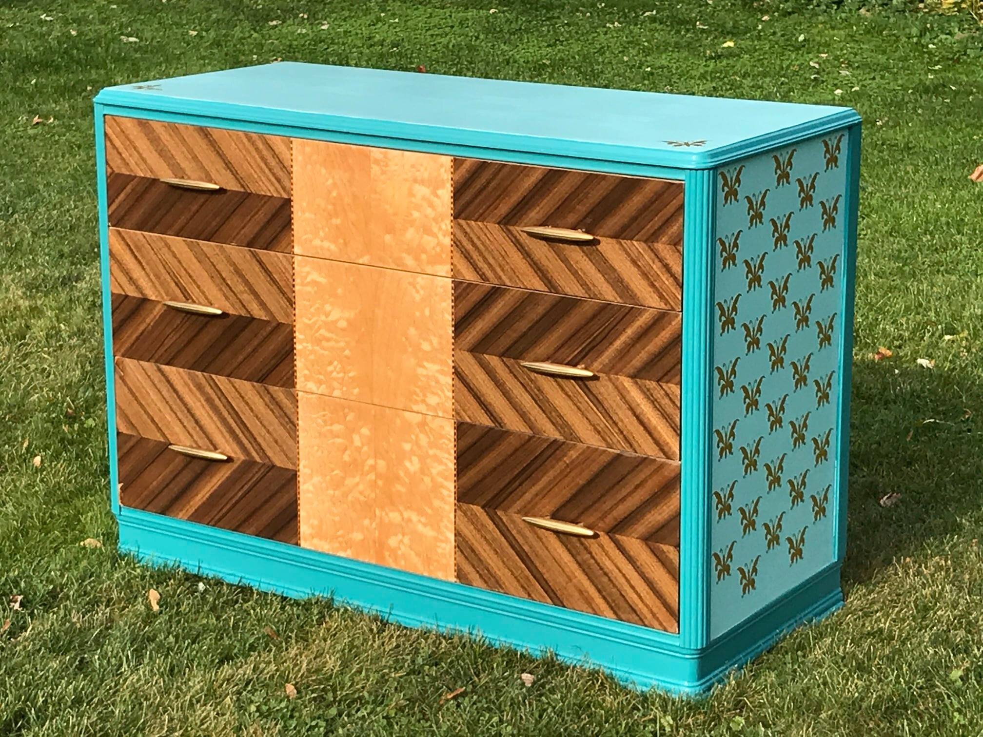Commissioned
Up-Cycled Dresser