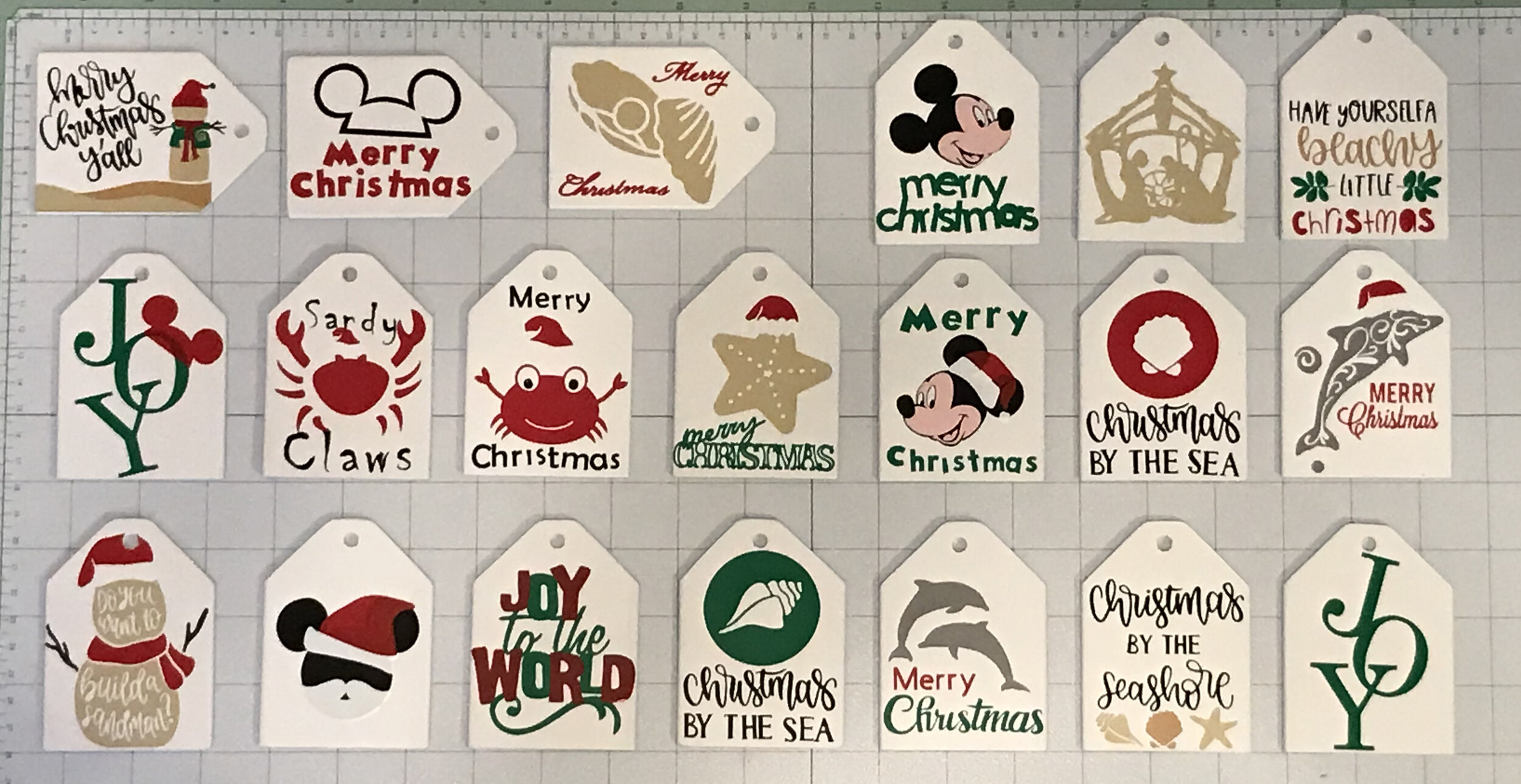 Commissioned
Re-useable gift tags from Repurposed material