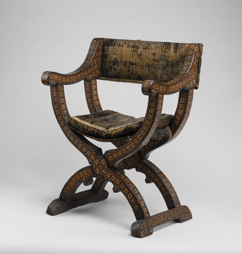 ancient cerule chair.png