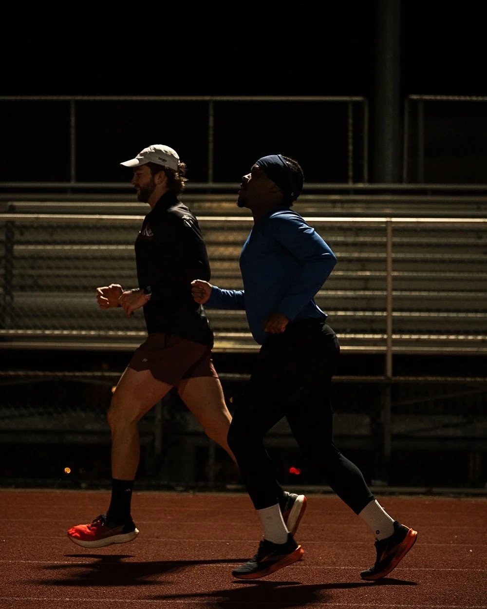 There’s a feeling in the air at track. The fall racing season is coming to a close. People are planning for the holidays and the NETC holiday party 🎟️. A few runners are already setting goals for next year. Some even have already been heard pl