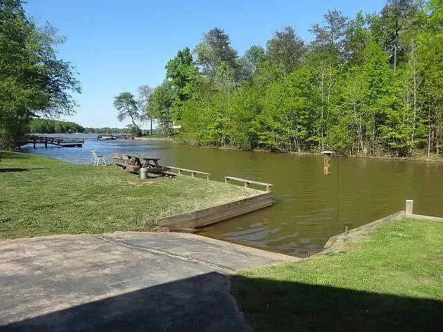 265 Rendleman Dr, Salisbury, NC