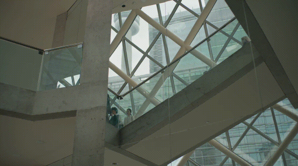 DC-BE--Walkway.gif