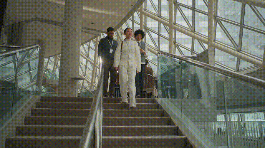 DC-BE--Colleagues.gif